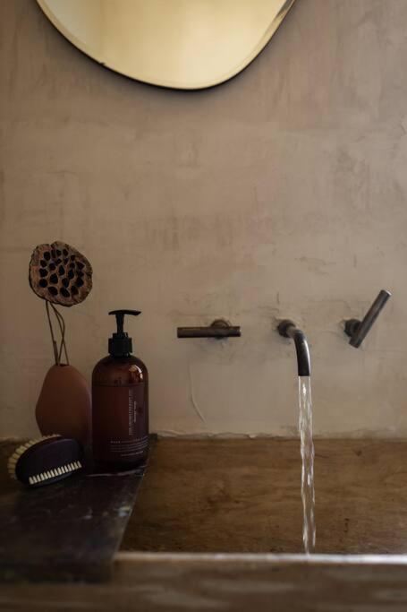 SABI Award Winning Designer Cabin