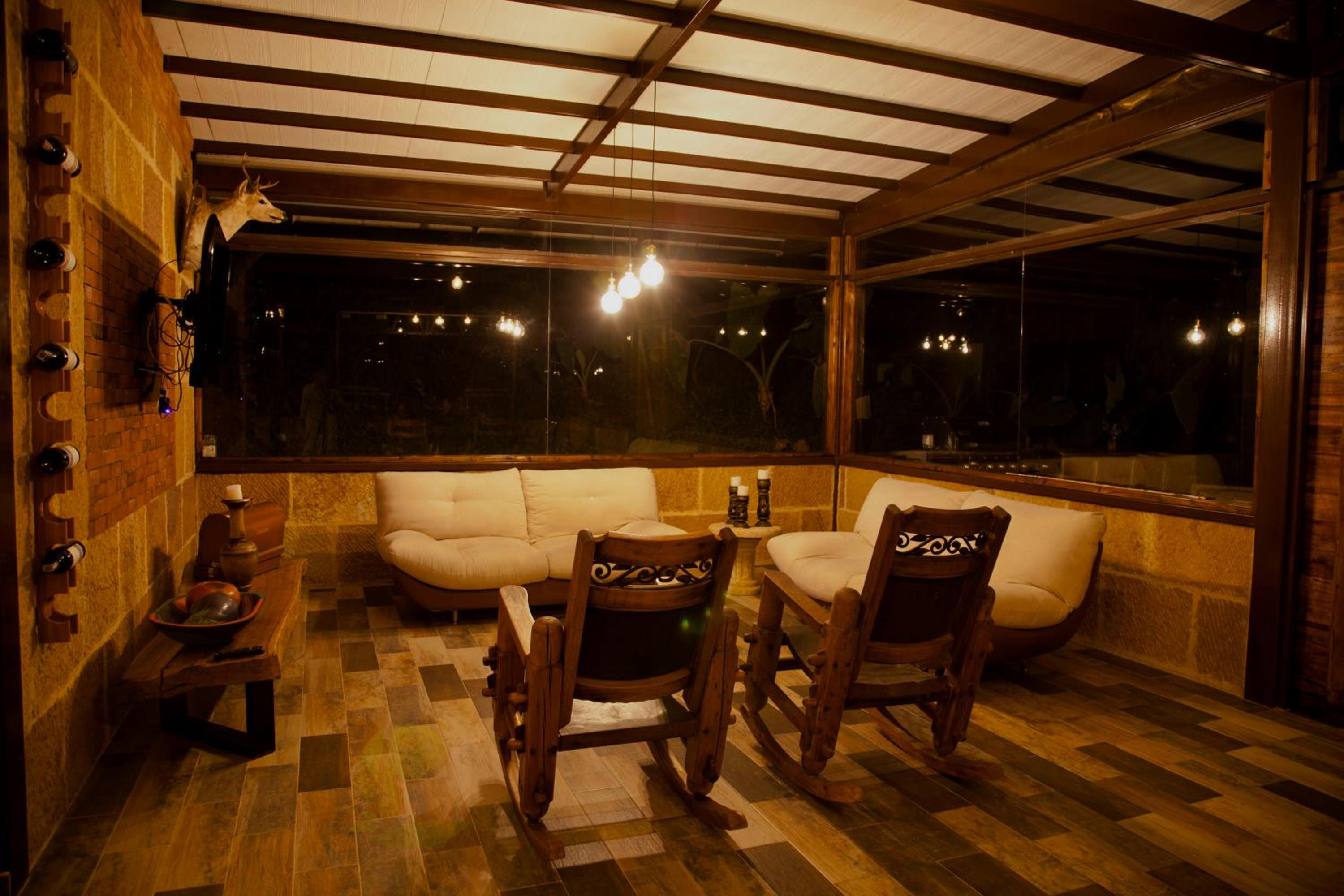 lounge