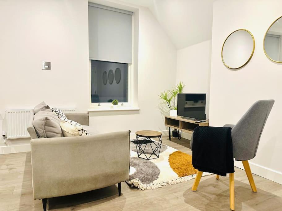 Beach view Apartment in city center view 4