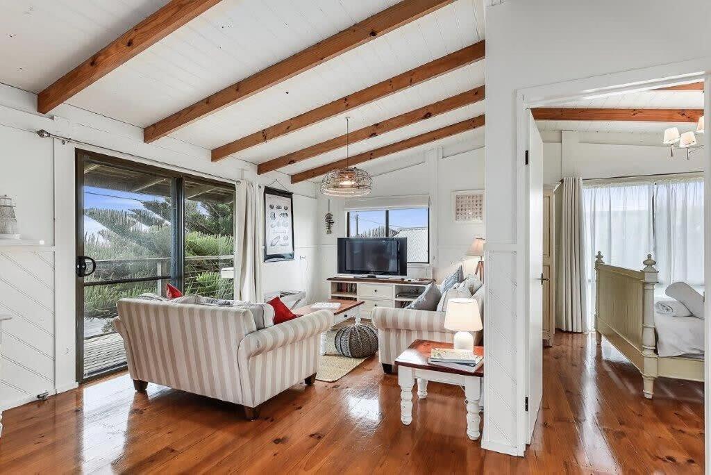 LONGUSTINE - Pet Friendly
