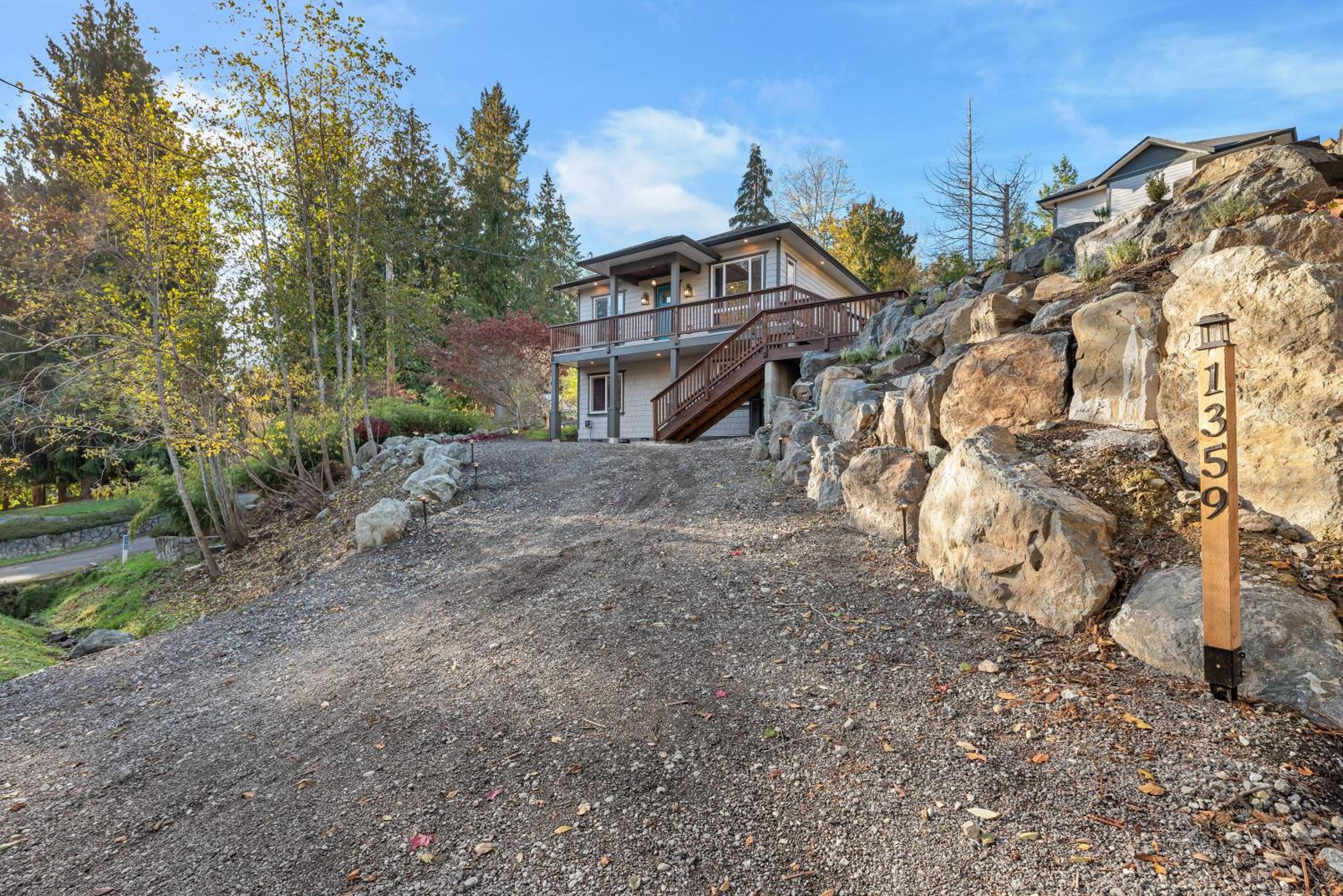 Vi Cottage