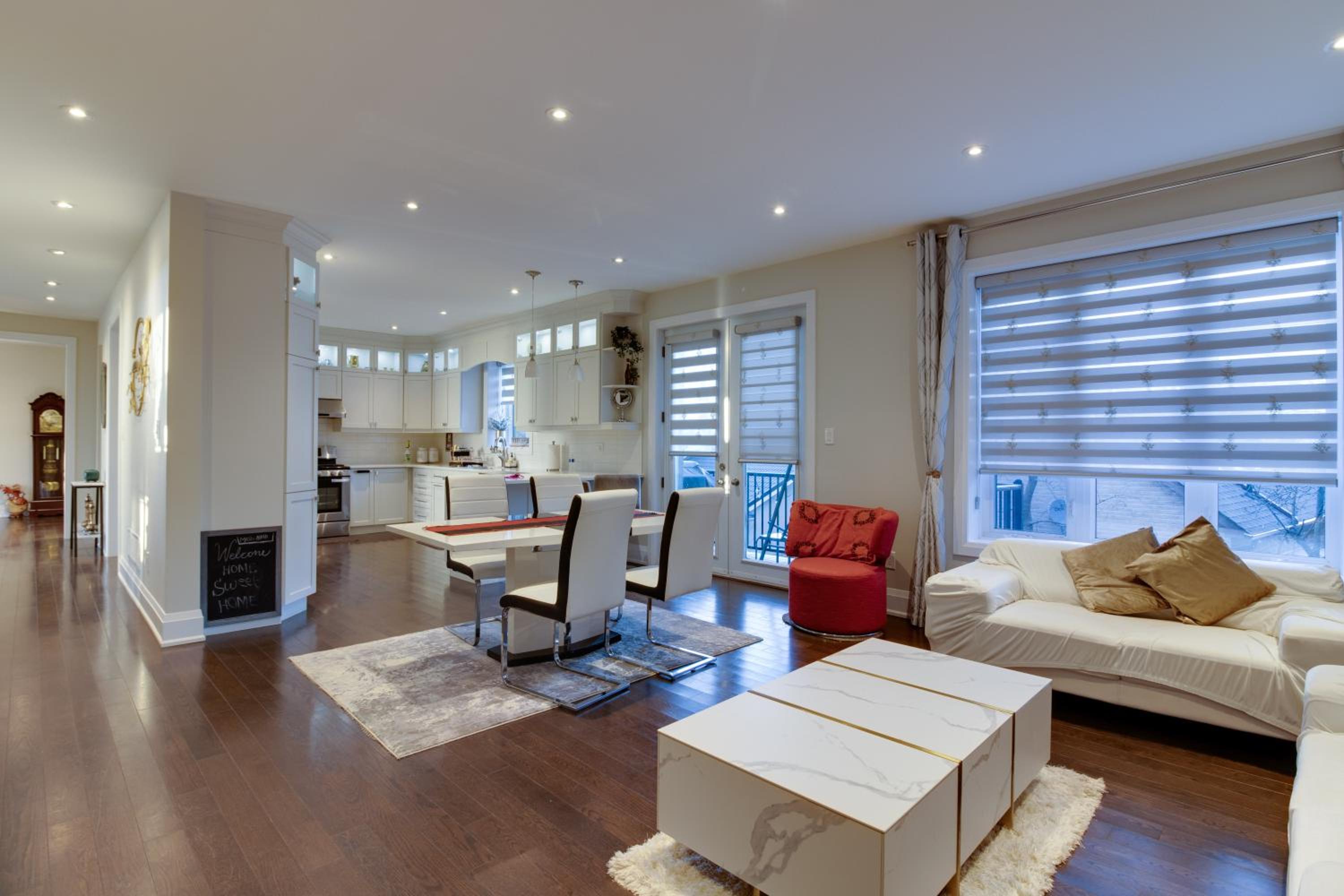 Luxury house In Scarborough
