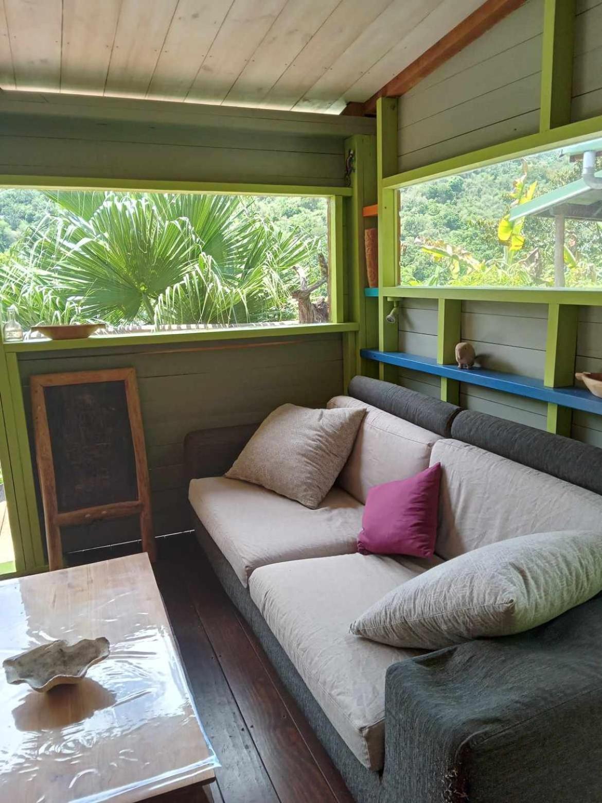 La pirogue enchantée maison karukera