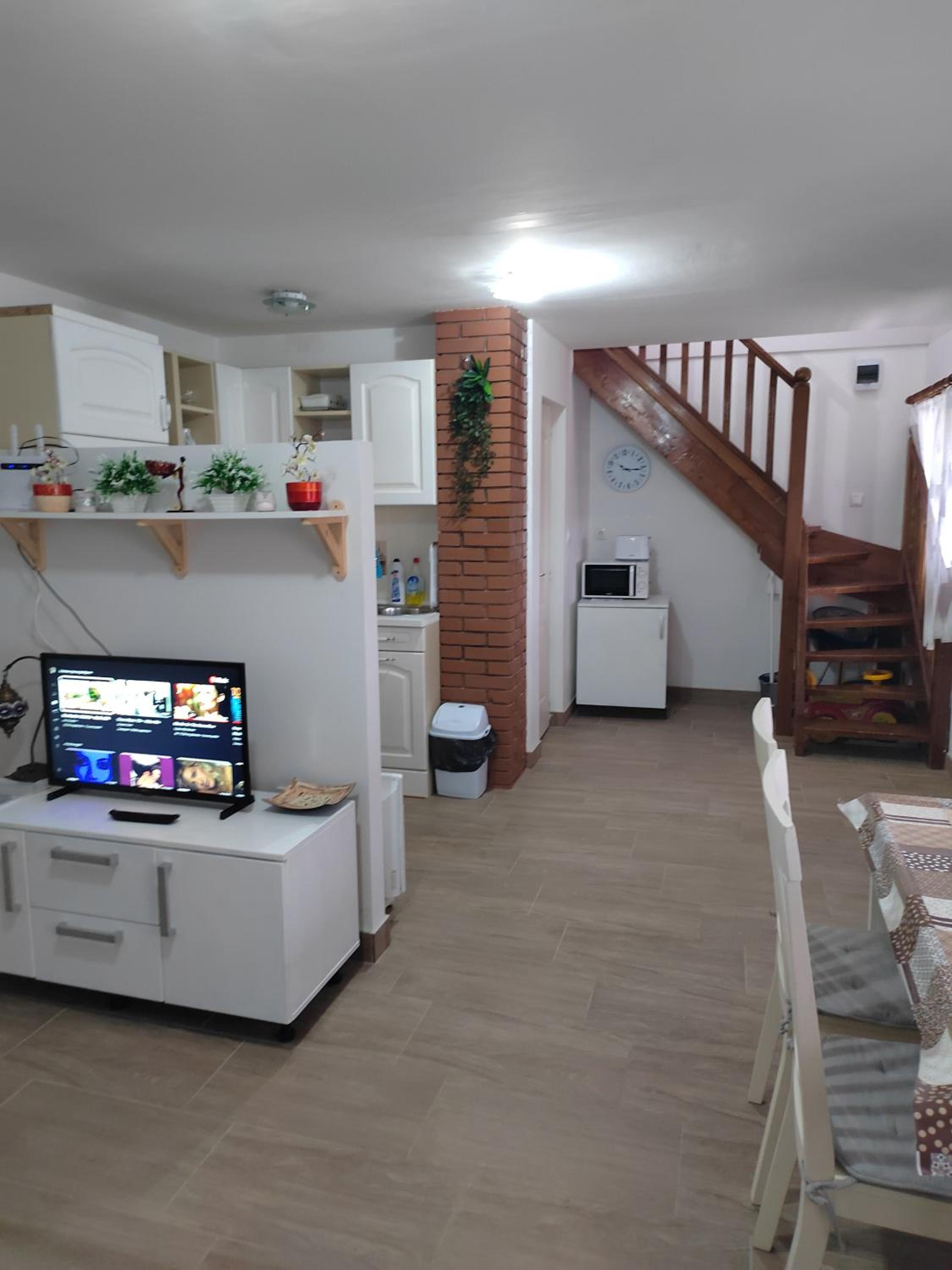 Marina Cottage