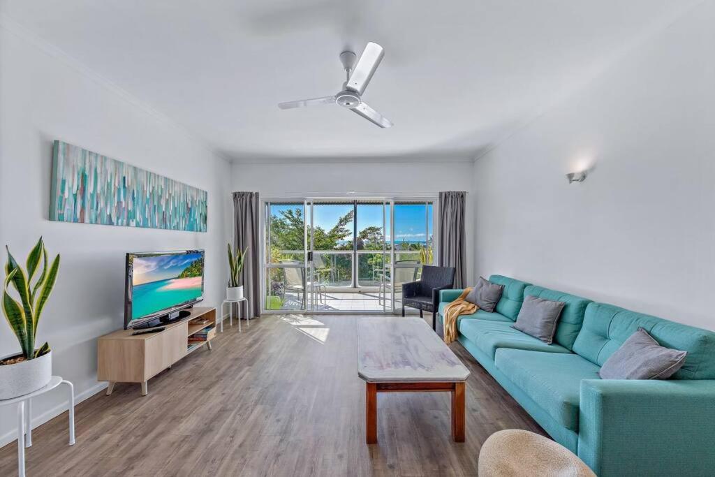 NEW! 2BR Whitsundays Oasis w/ Ocean Views