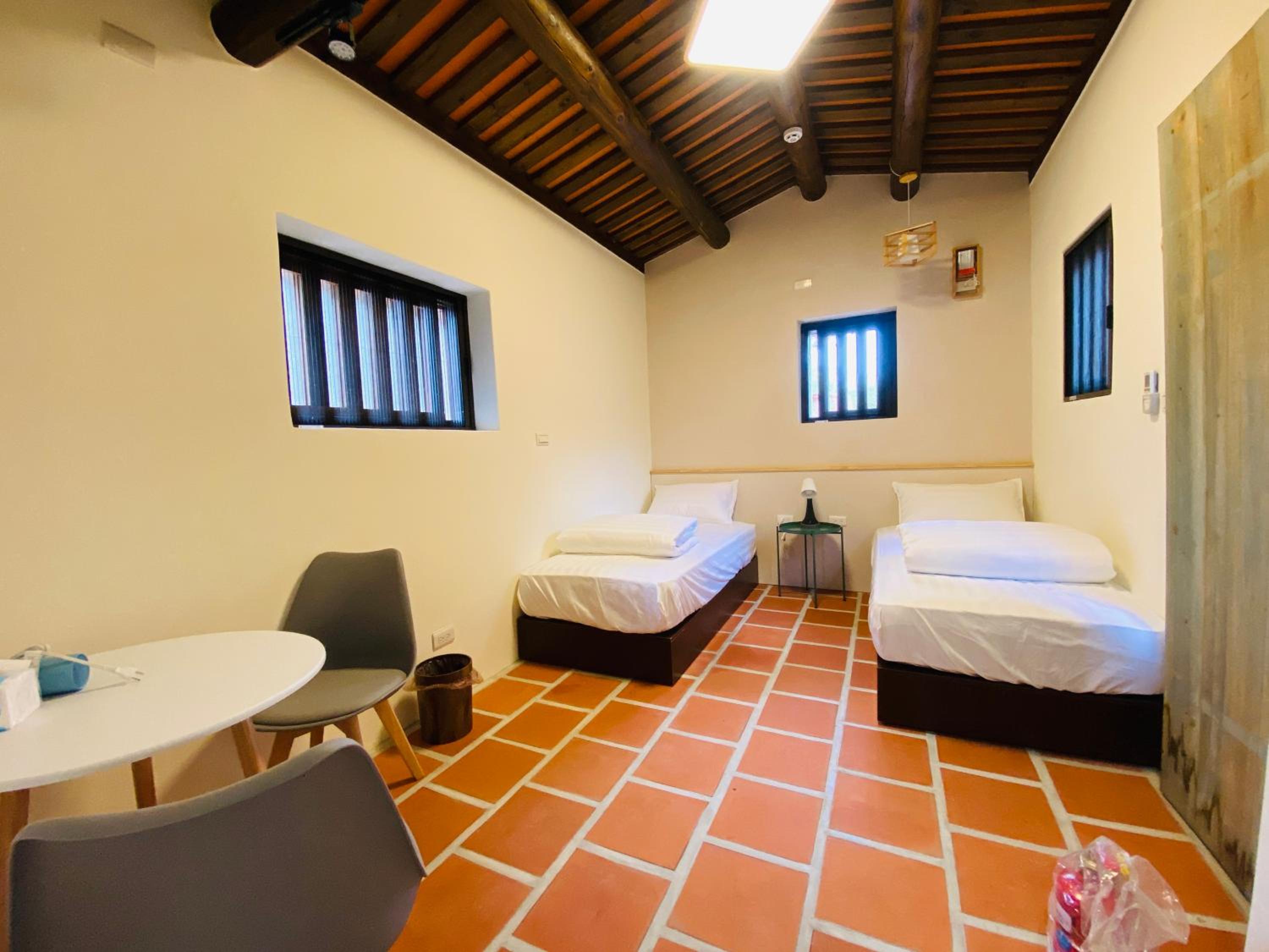 Wuzou Guesthouse