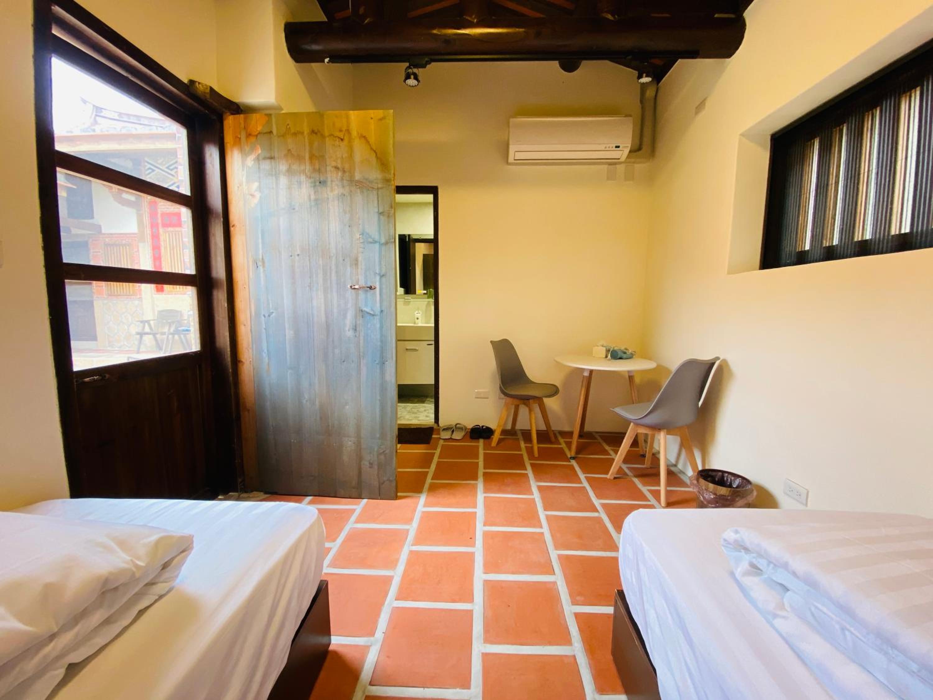 Wuzou Guesthouse