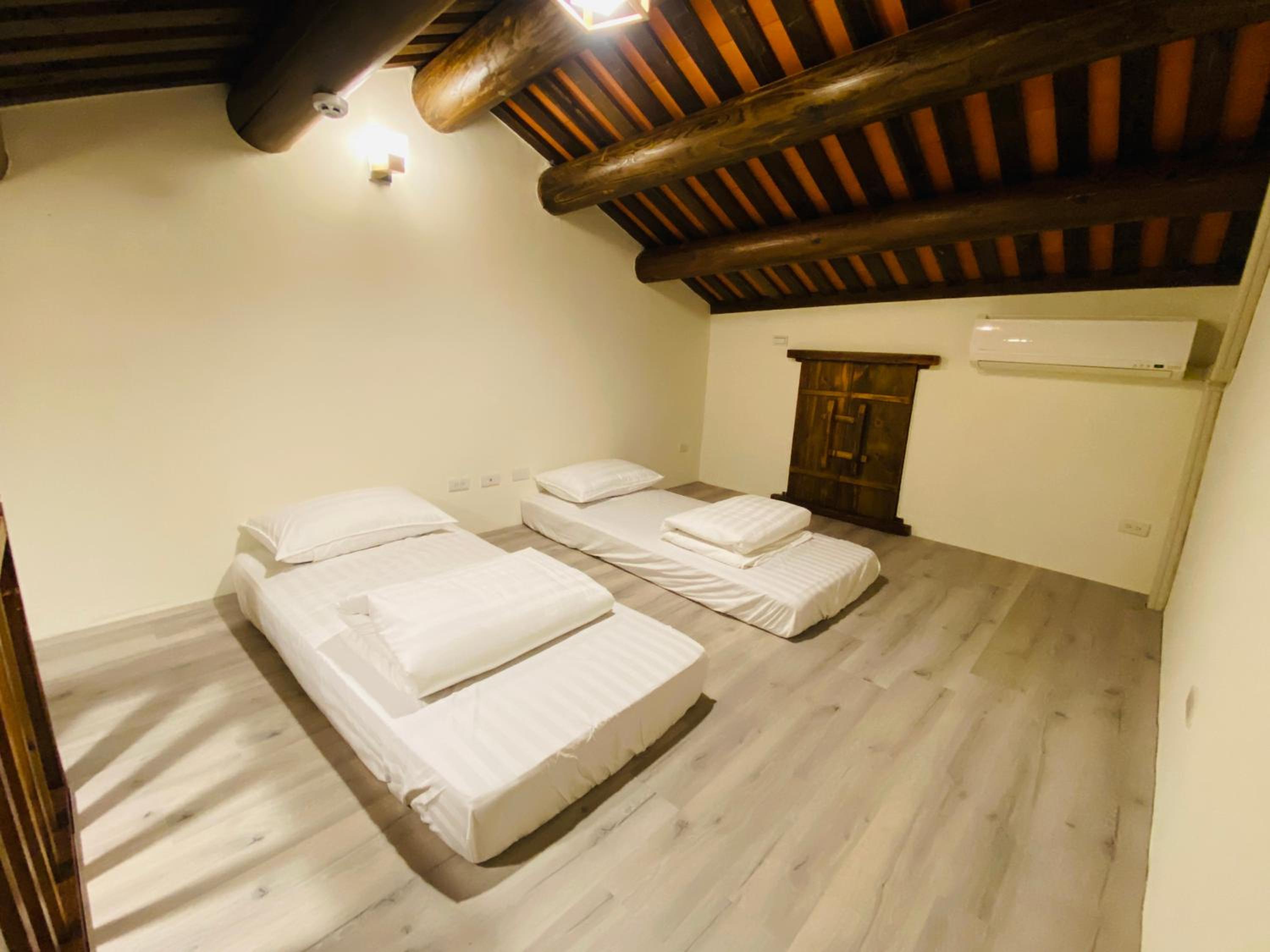Wuzou Guesthouse