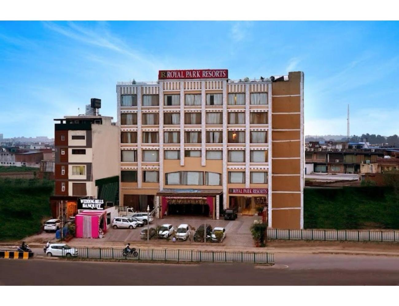 Royal Park Resorts, Zirakpur, PB