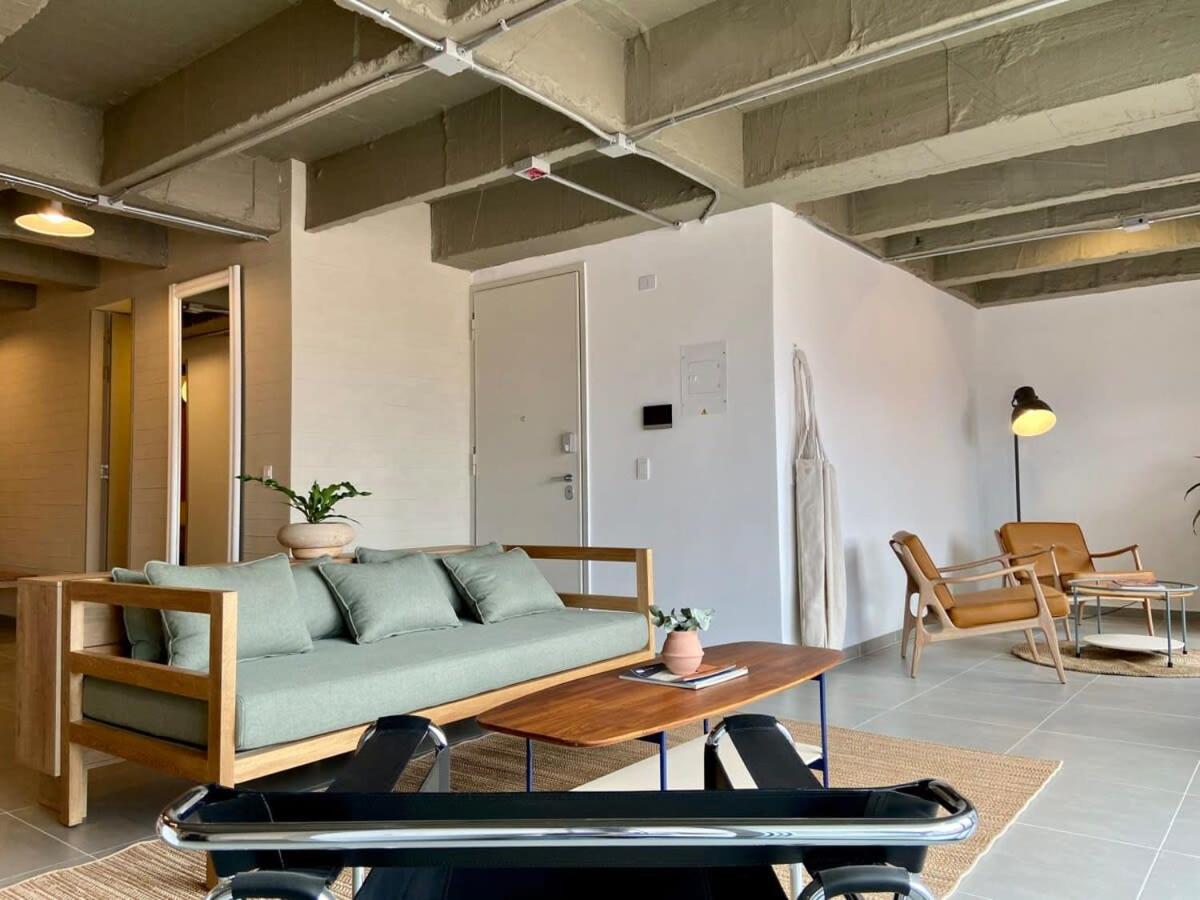 Captivating 2BR with Balcony in Laureles