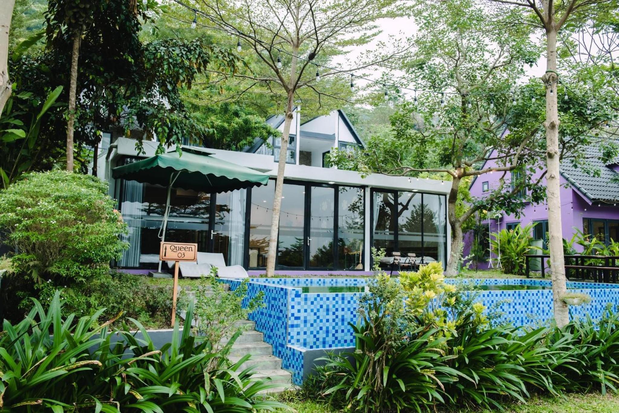DC Green Villa & Resort Bavi - private pool and Mountain view