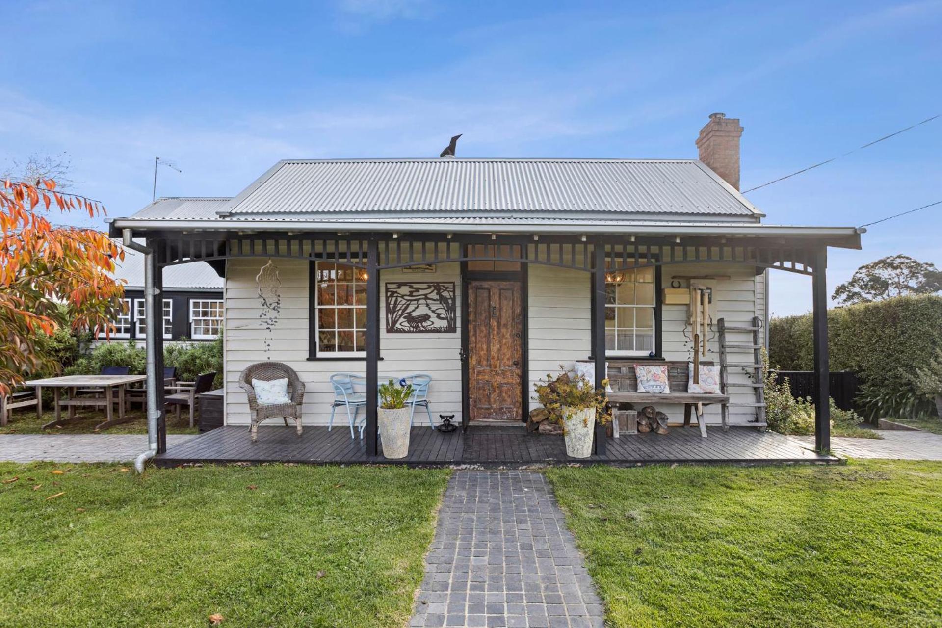 Queensberry Hill View- luxury group retreat