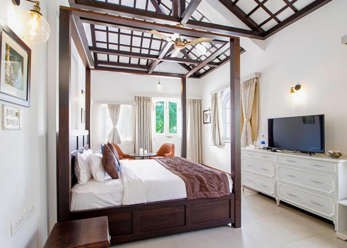 The Manchester Villa