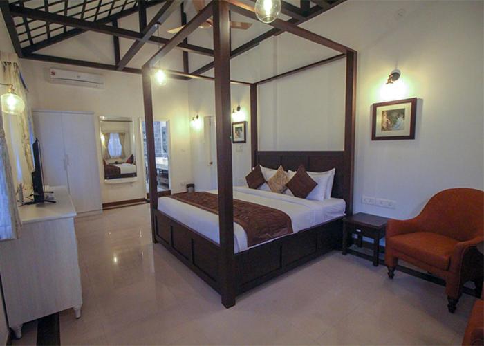 The Manchester Villa