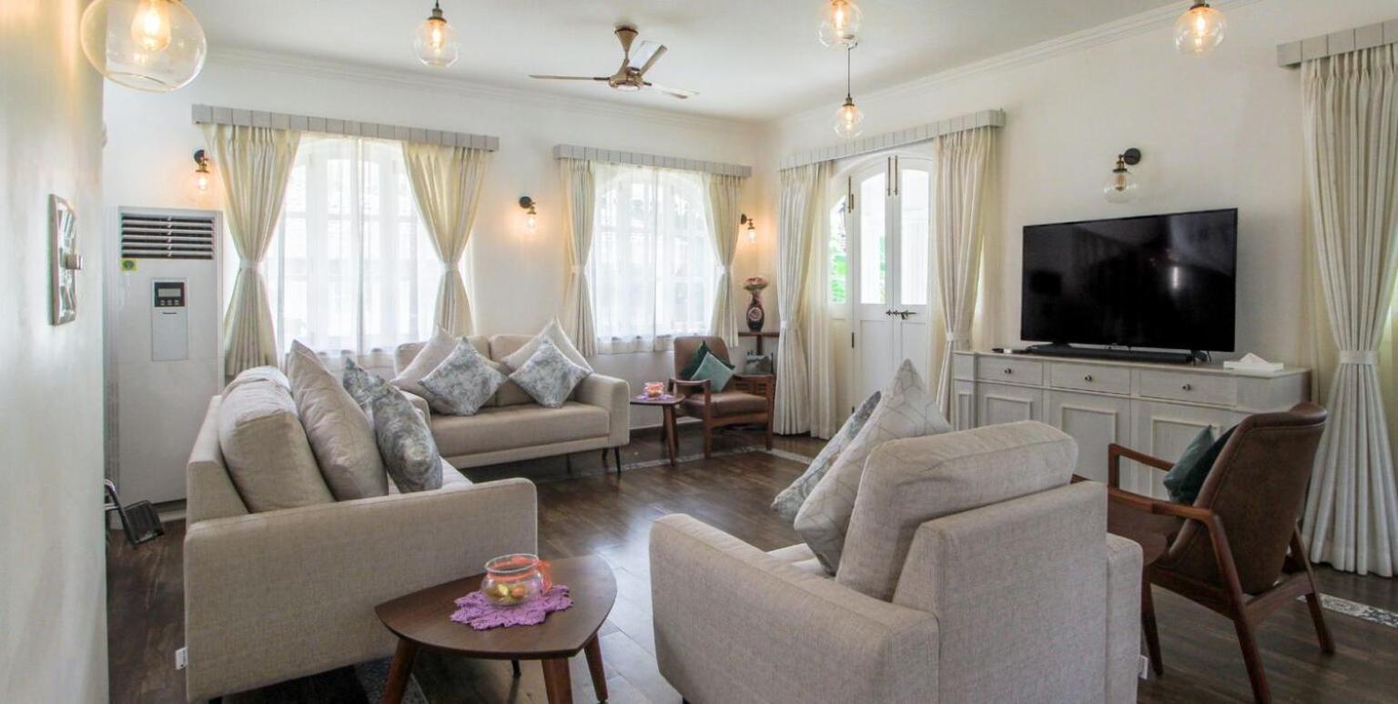 The Manchester Villa