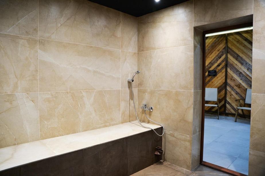 Spacious Two bedroom apartment in Flora Residence Tulip 12