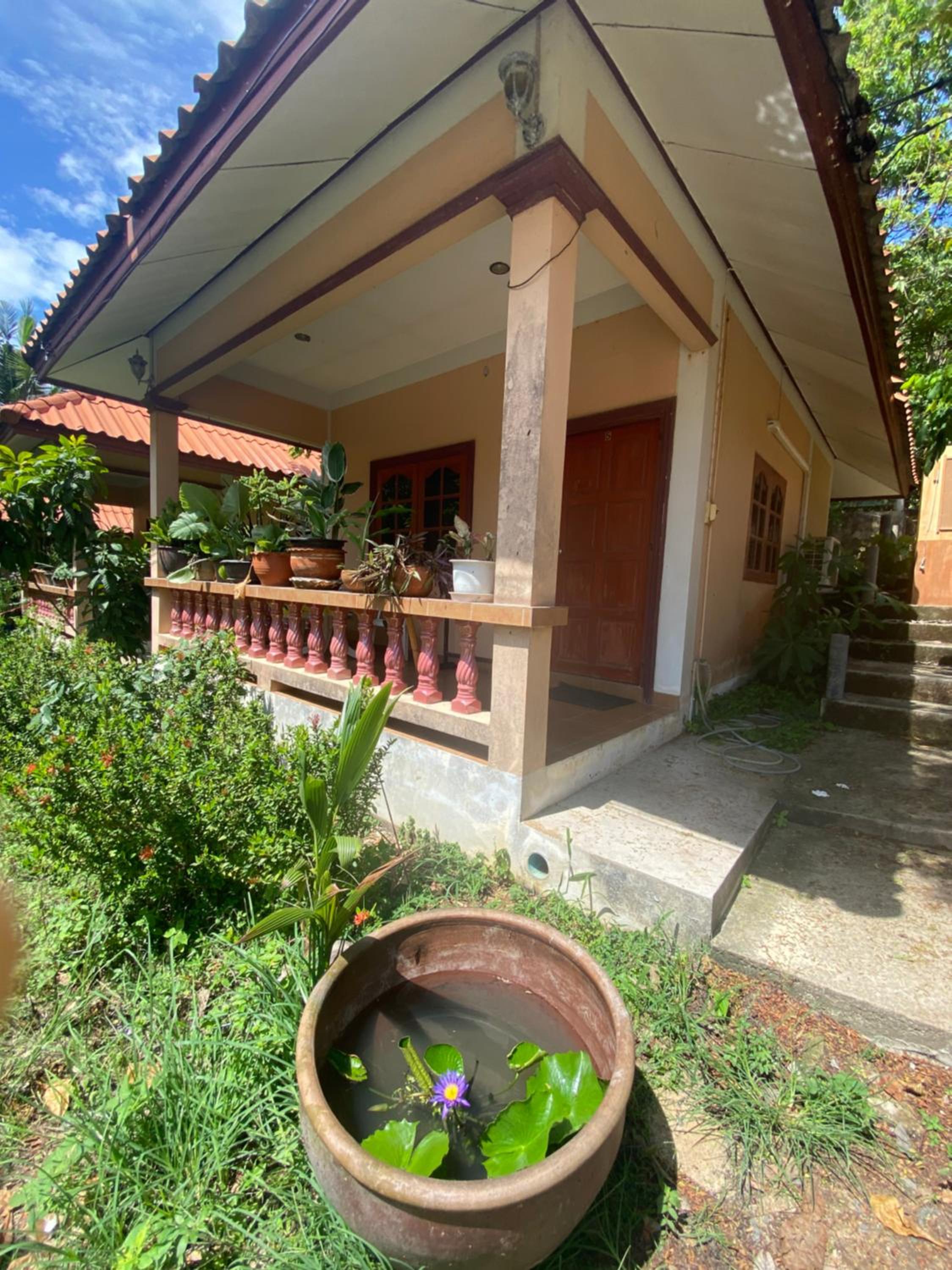 Elephant bungalow at Ya Nui beach