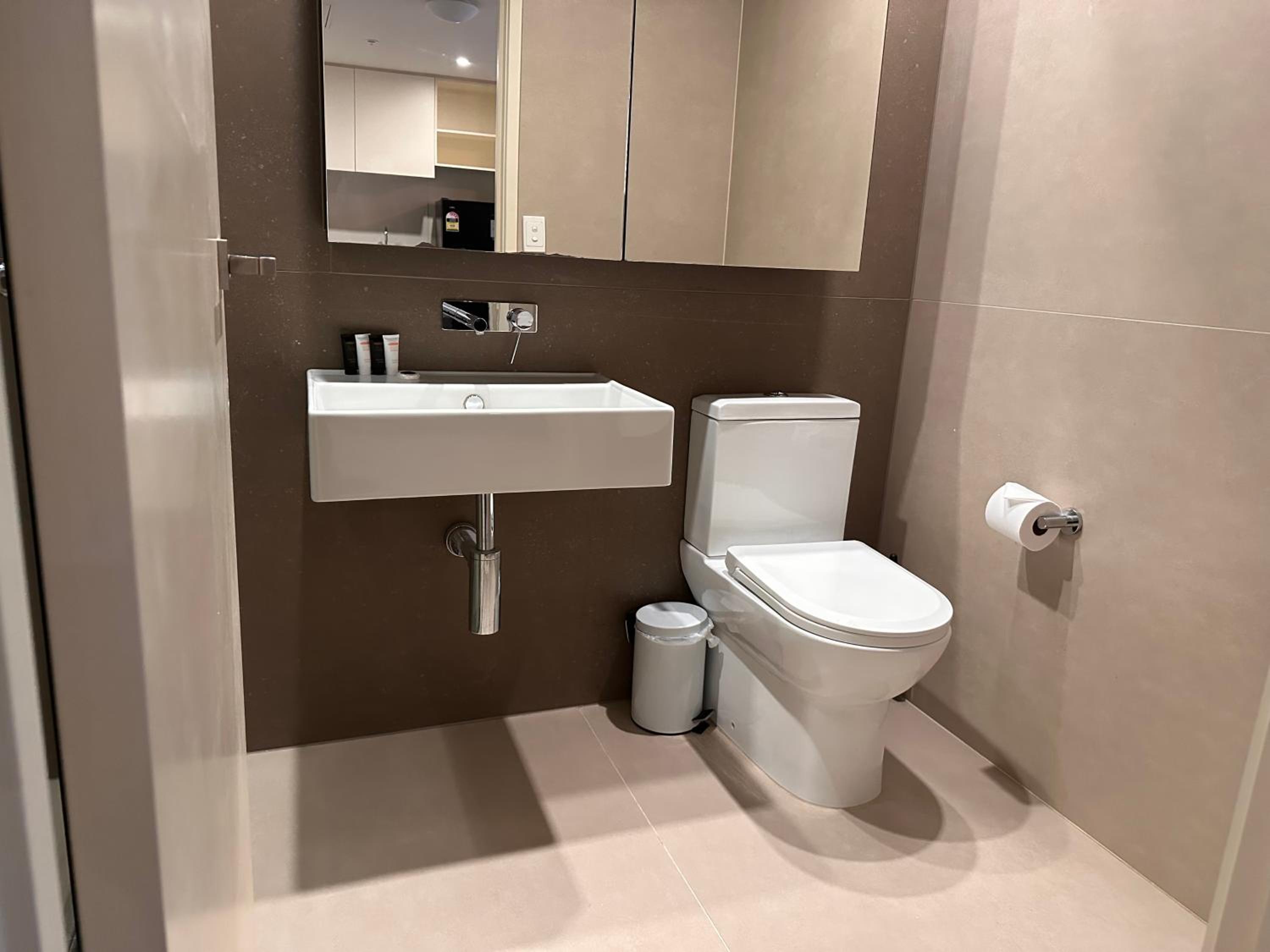 Collins Serviced Apartments