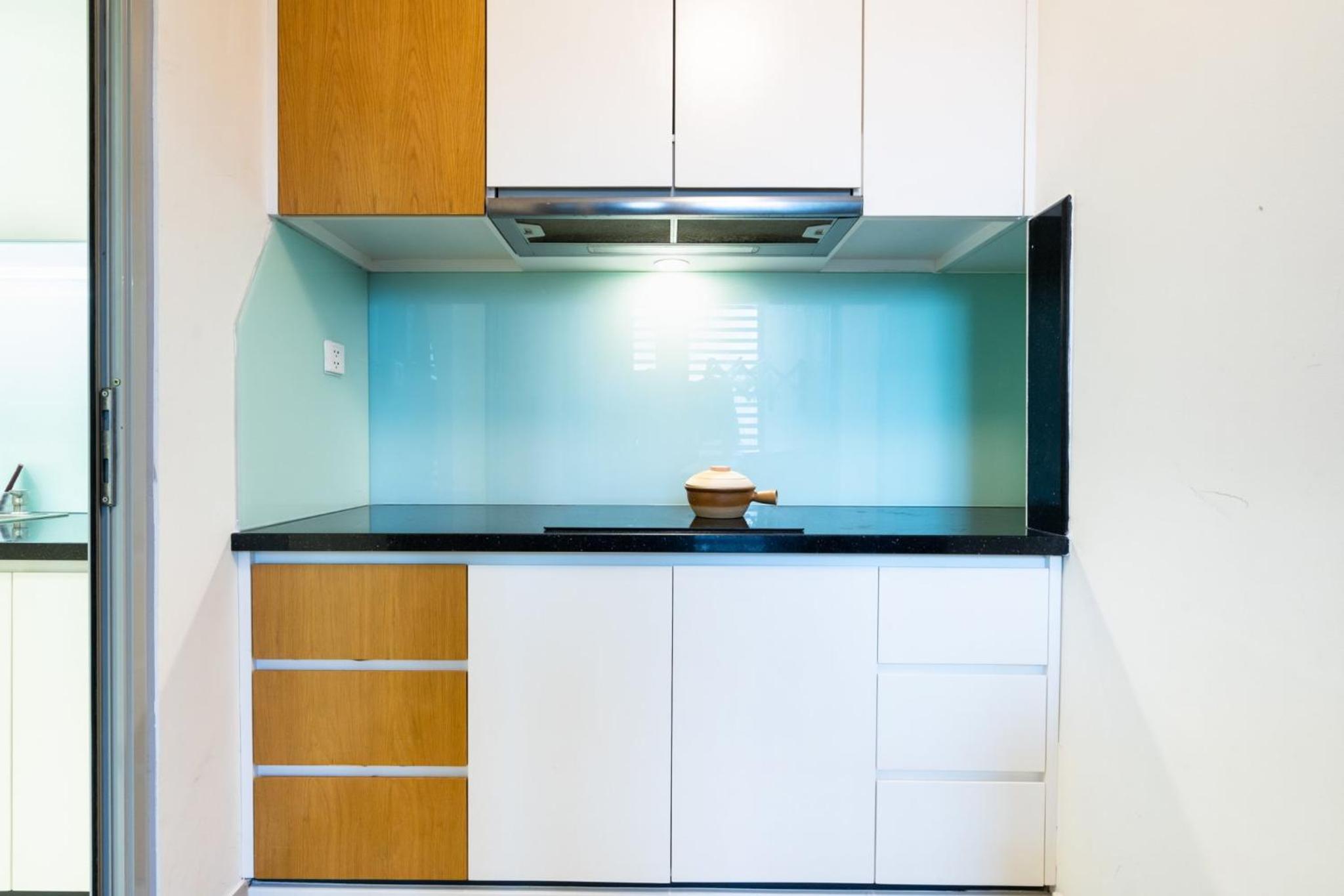 Vinhomes Central Park (Vinhomes Tân Cảng) - Fully furnished apartment, right in the shopping center and central park, private, 1-3 Bedrooms,...