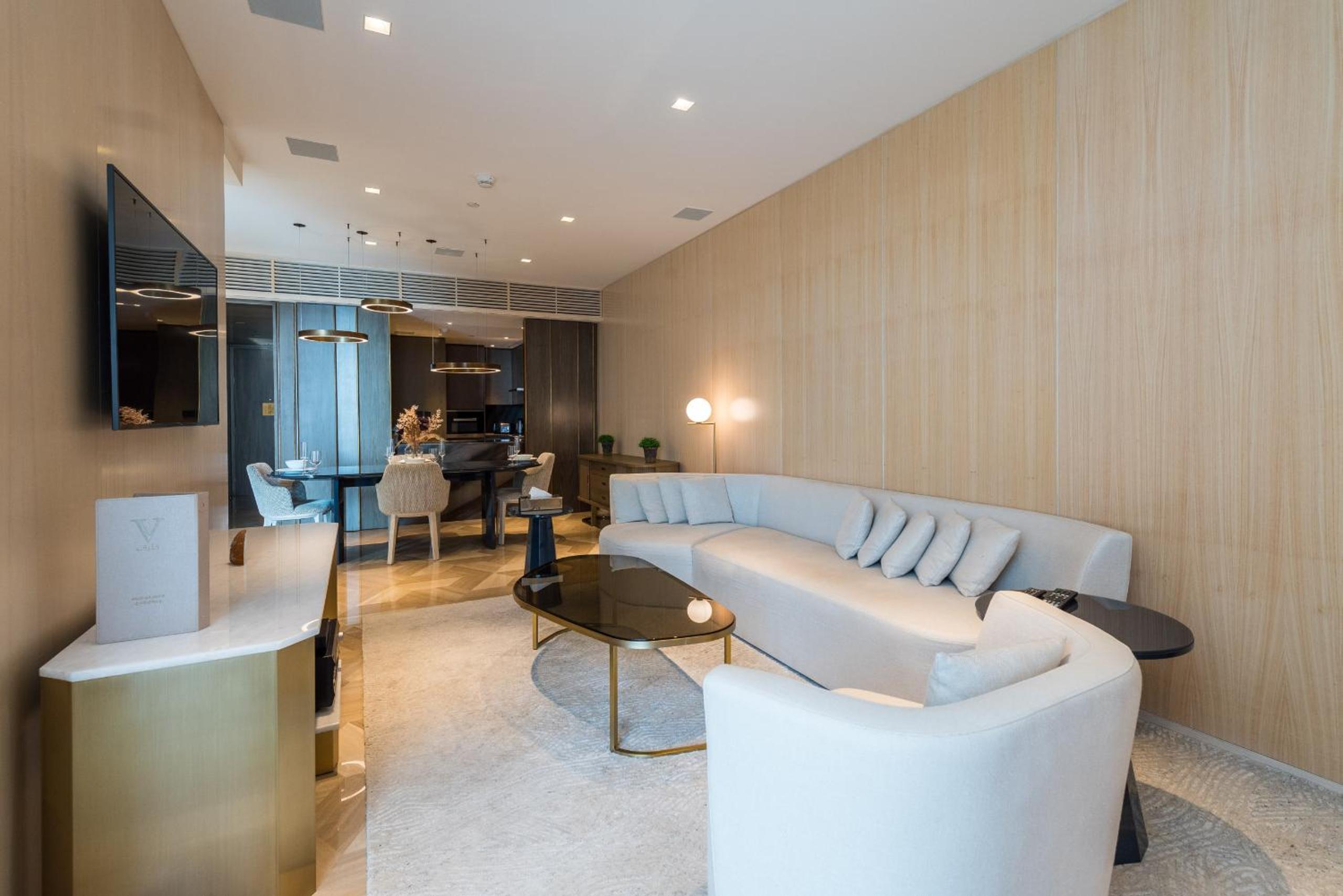 EDEN'S Homes & Villas - FIVE Palm Residences