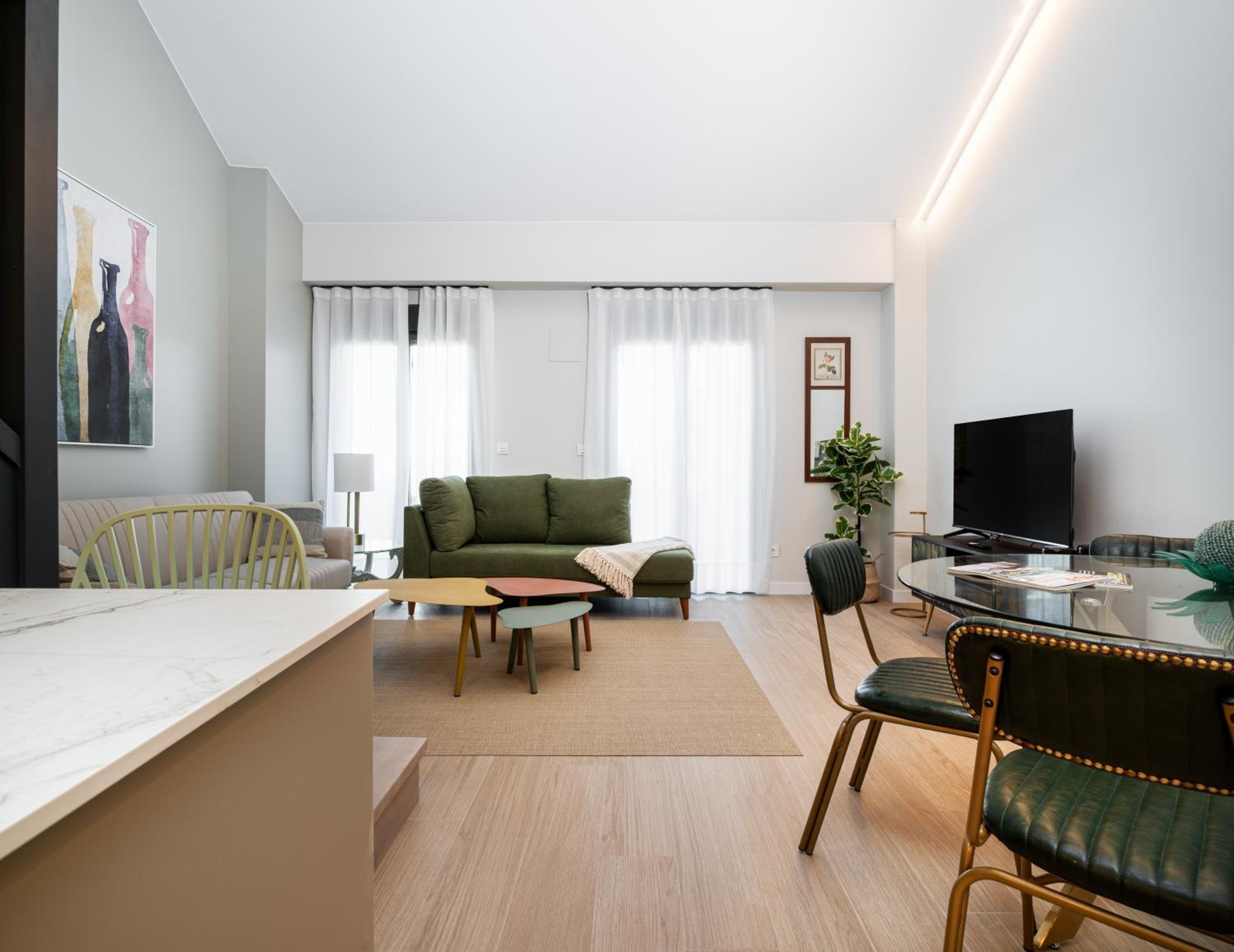 Apartamentos Torre del Reloj