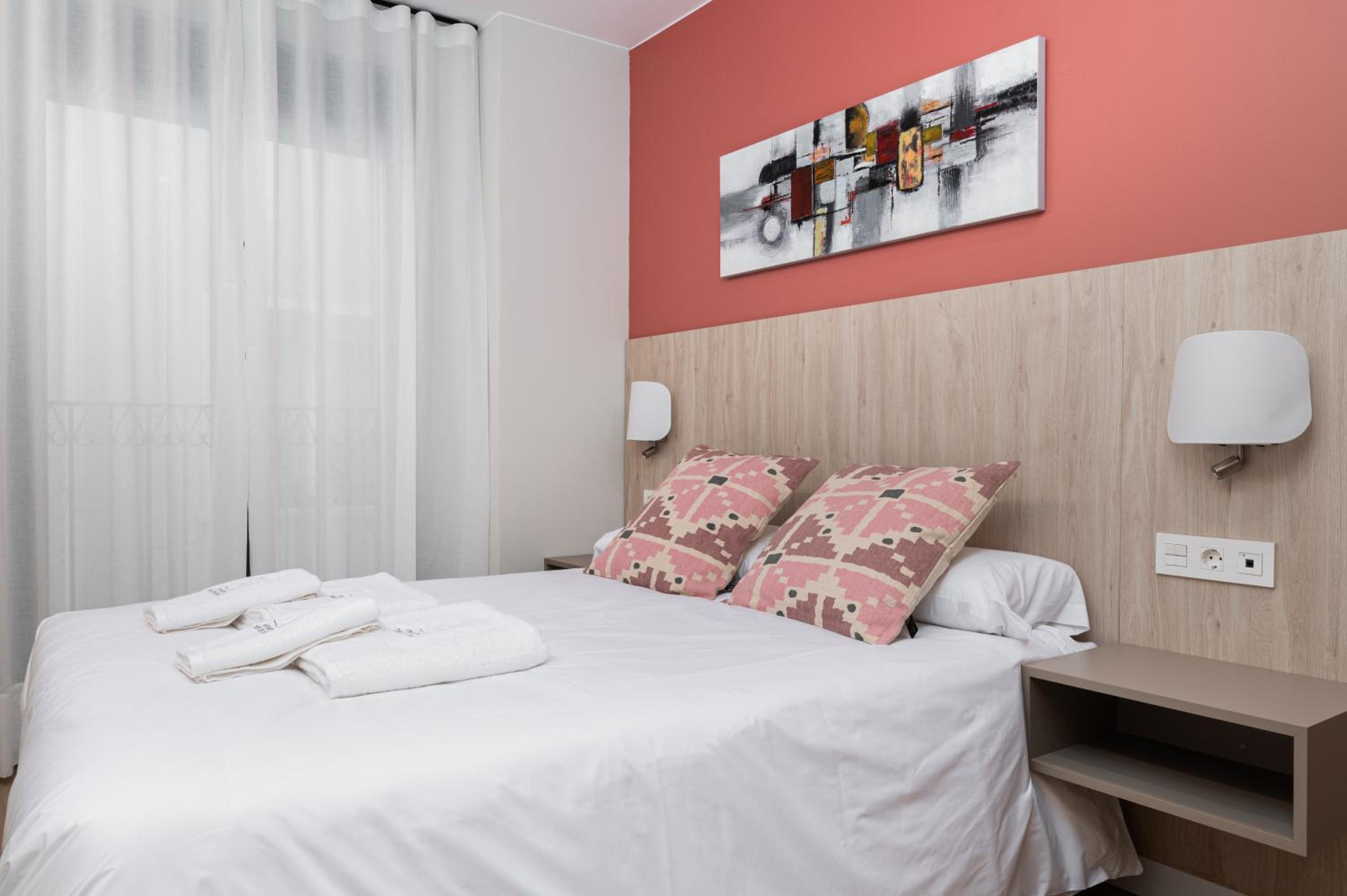 Apartamentos Torre del Reloj
