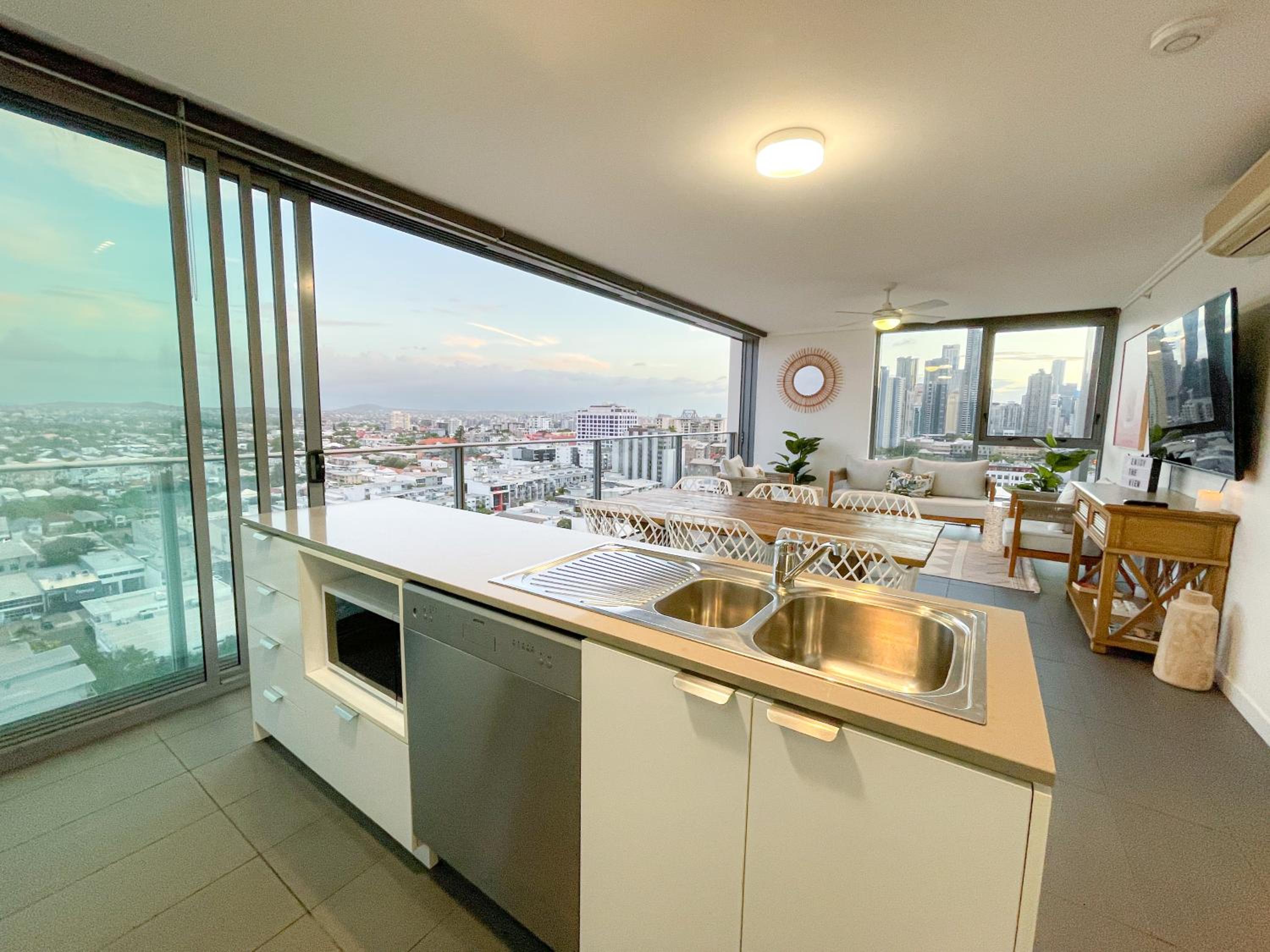 Brisbane Vacations - Apartments on Connor - Property Image 50