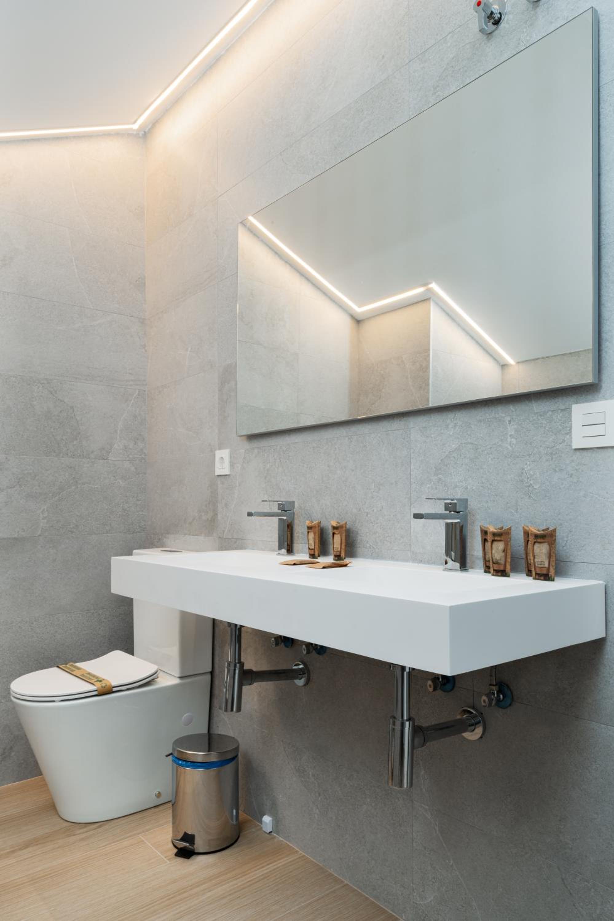 Apartamentos Torre del Reloj