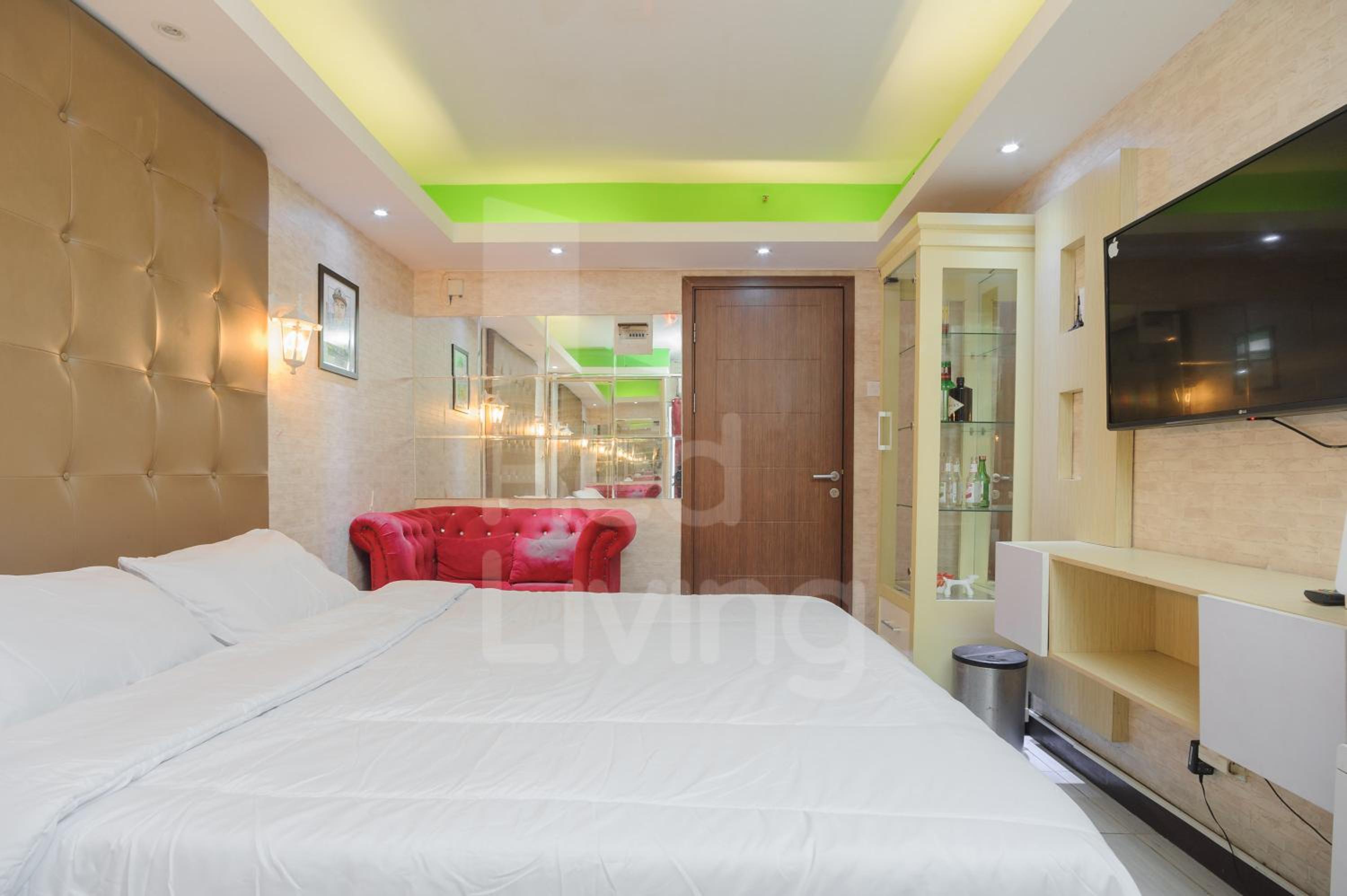 RedLiving Apartement Cinere Resort By YK rooms Tower Kintamani view 3