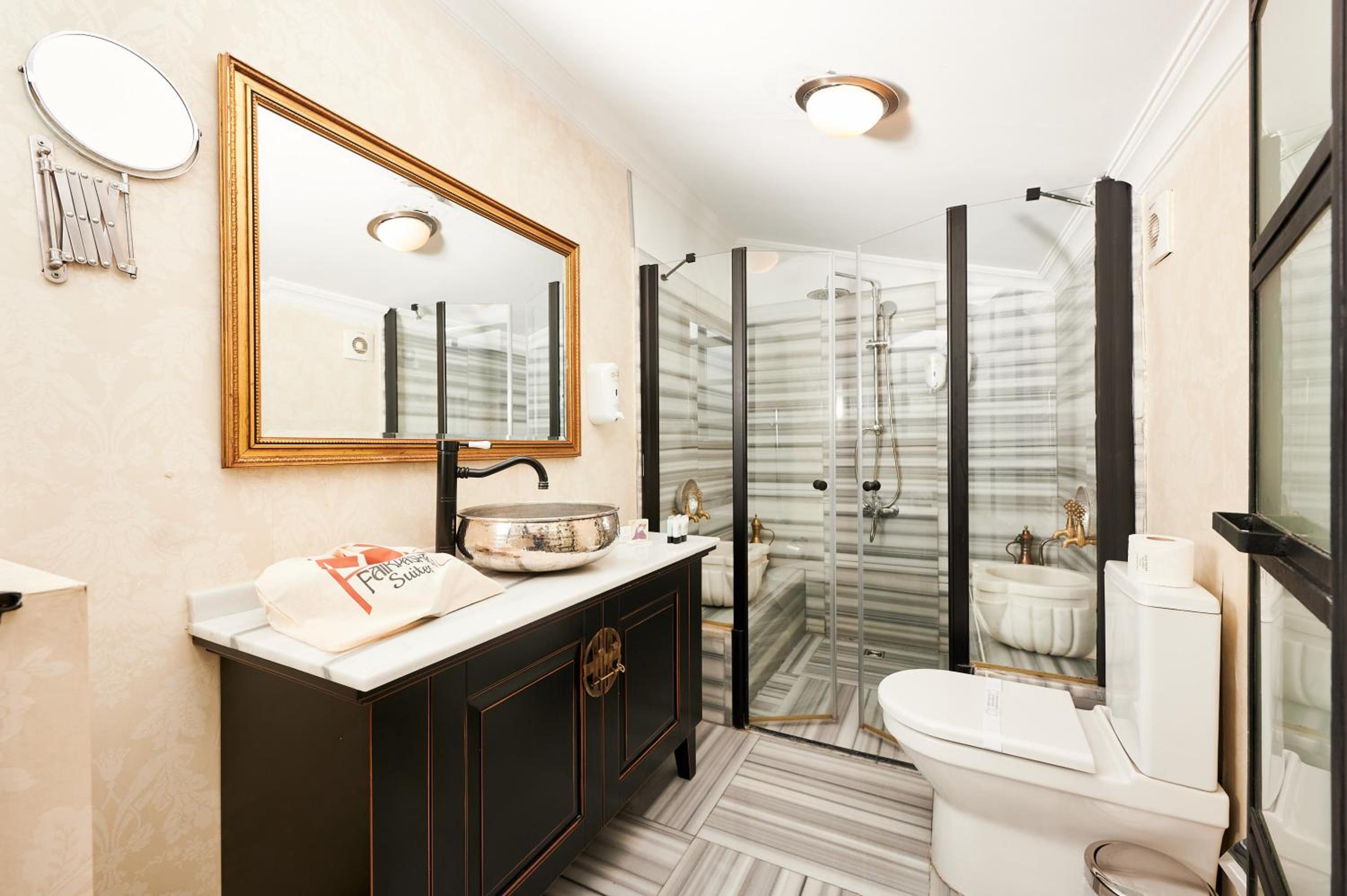 Faik Pasha Otelleri Özel Kategori Beyoğlu İstanbul - Image 111