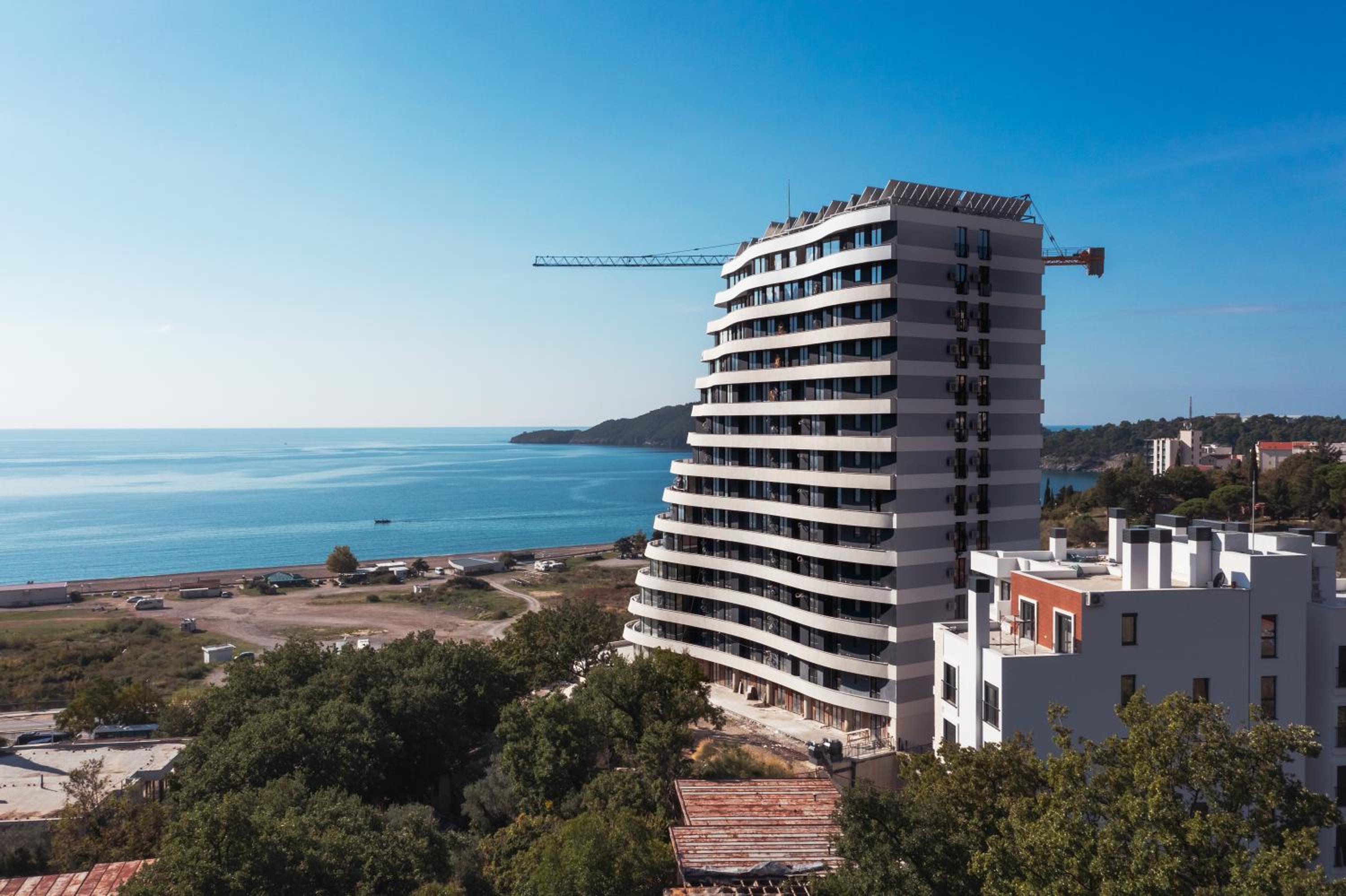 Skyline resort