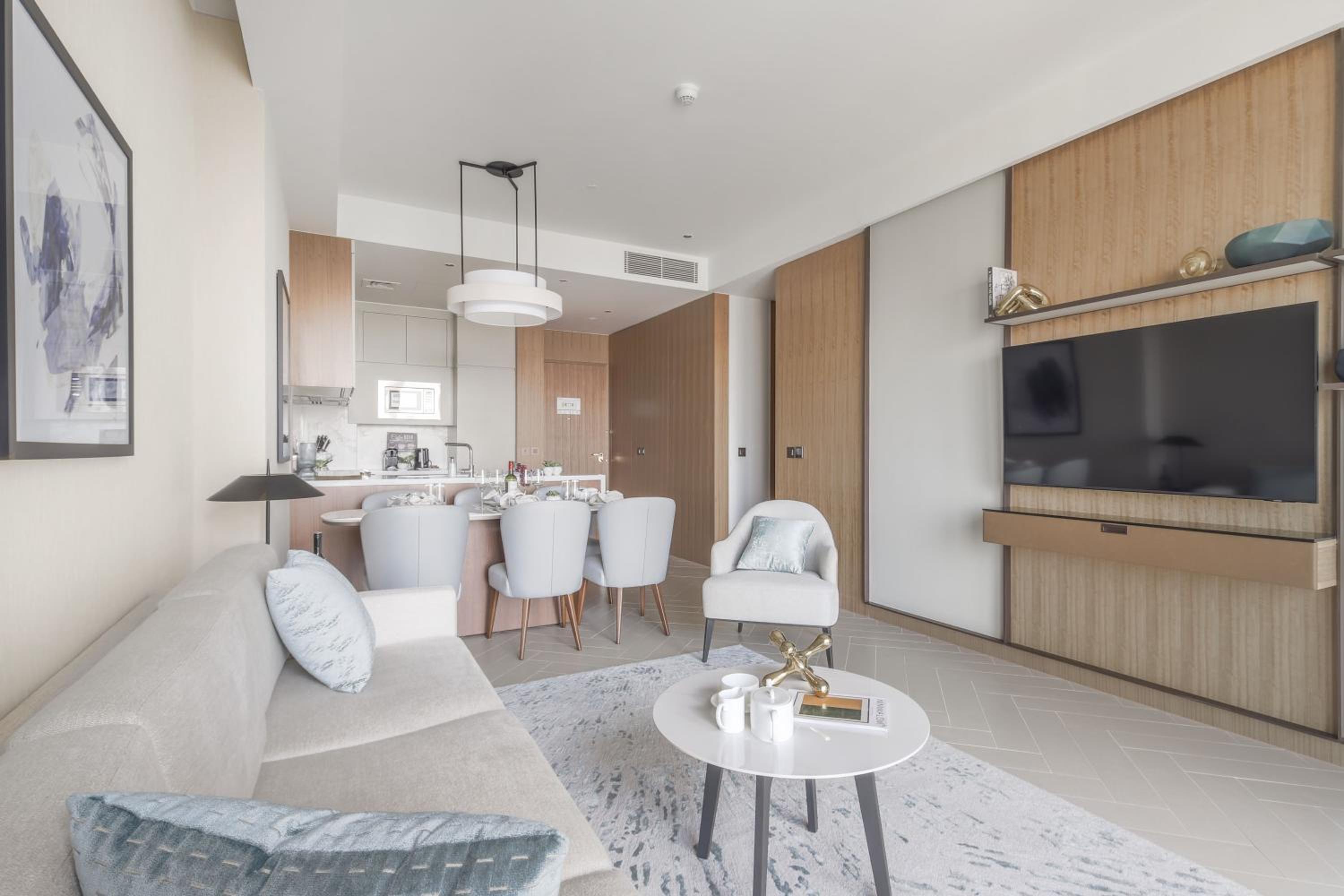 Frank Porter - The Address Residences Dubai Opera