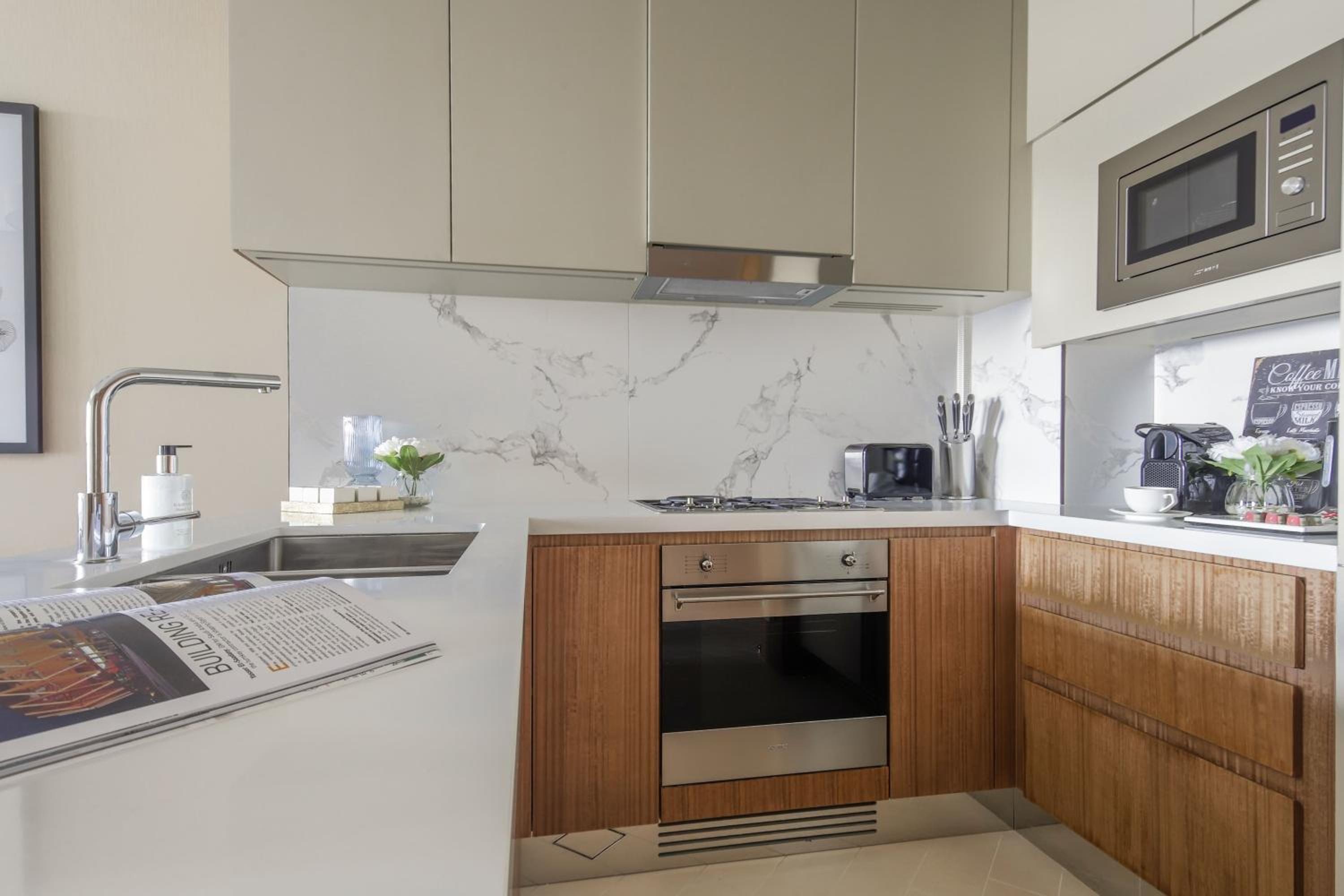Frank Porter - The Address Residences Dubai Opera