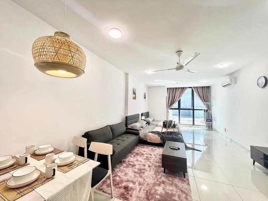AS 1-6pax Atria Mall Cozy Studio 2QBeds Damansara photo 2