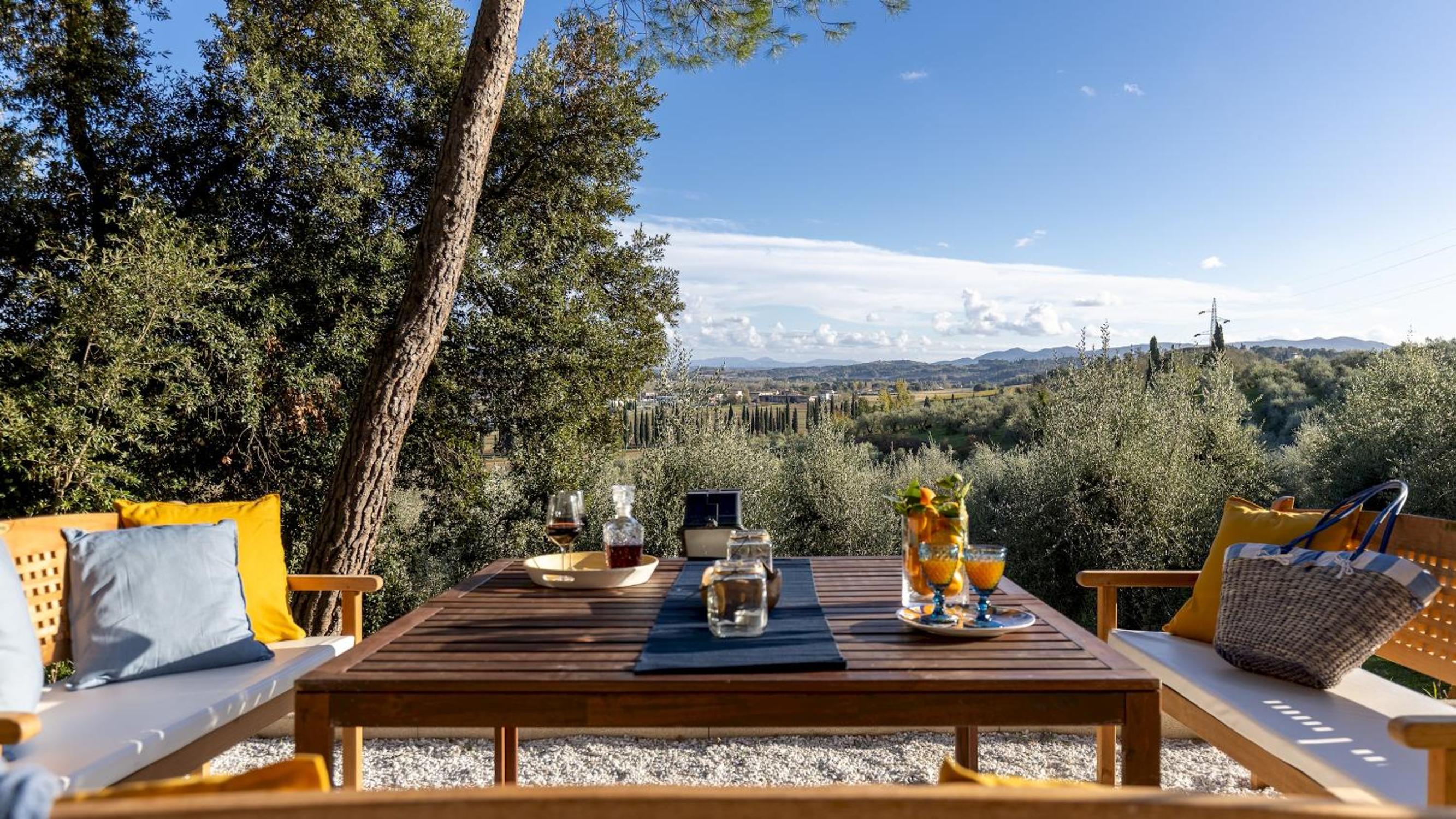 VILLA SILVIA 10, Emma Villas view 5
