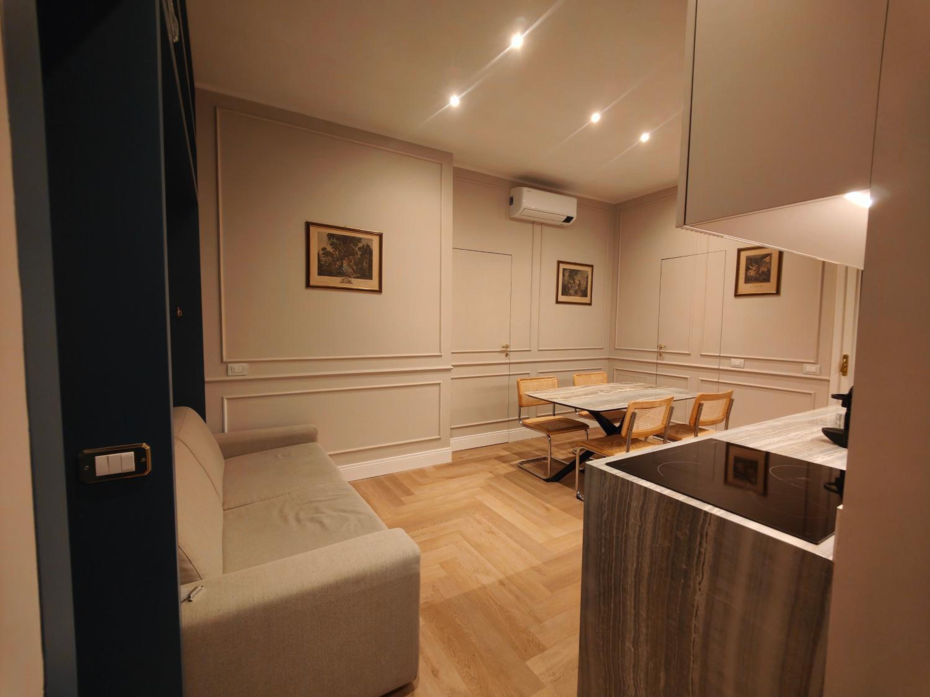 Ottoboni 2A Luxury Penthouse
