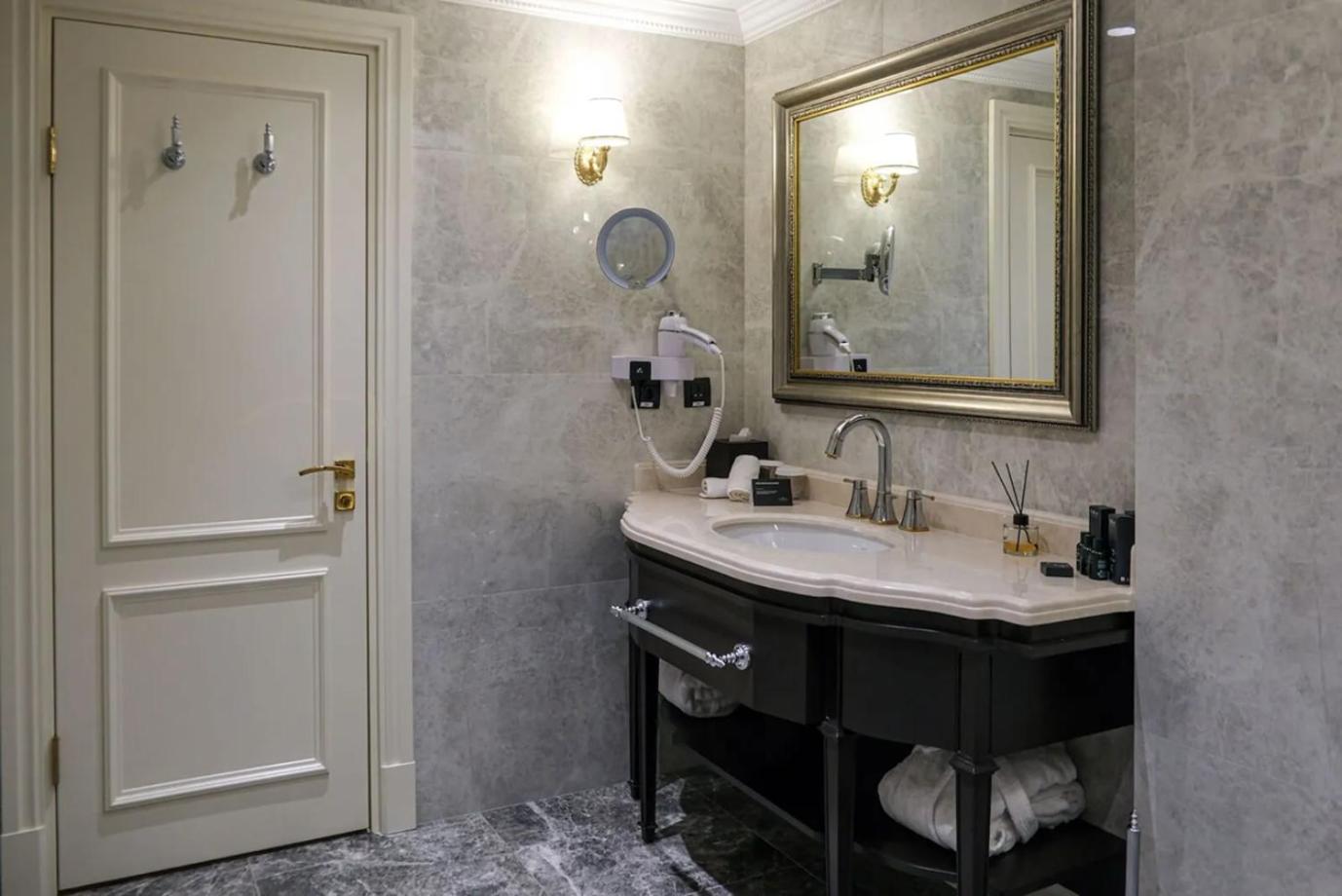 Dekalb Otel - Image 91