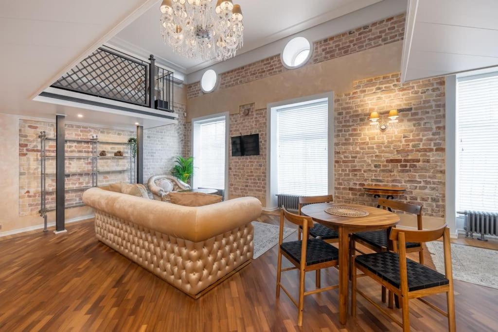 One of a Kind - Family Loft by Innorental view 3