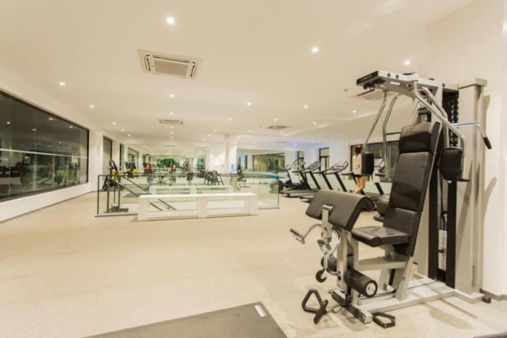 Luxury Serviced Studio Apartment view 4