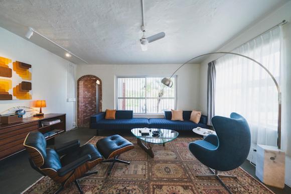 lounge