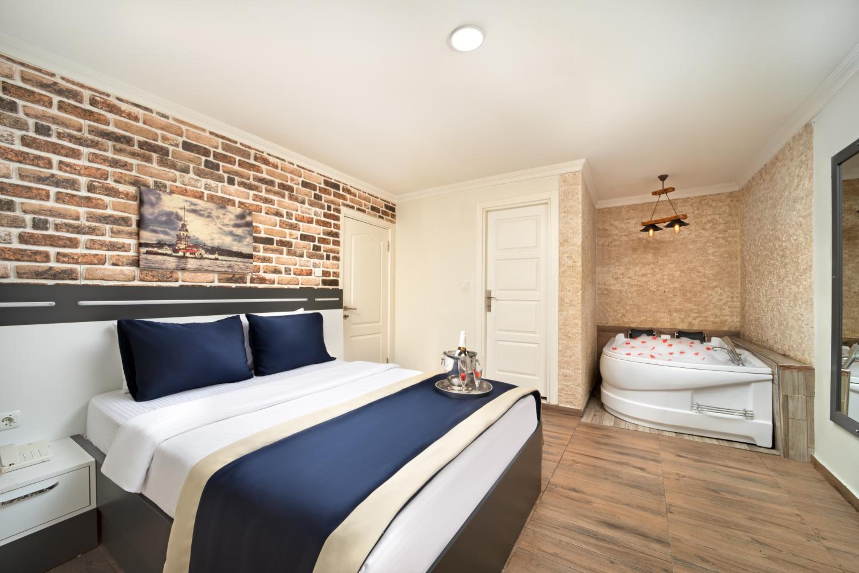 İstanbul Otel & Suites - Image 12