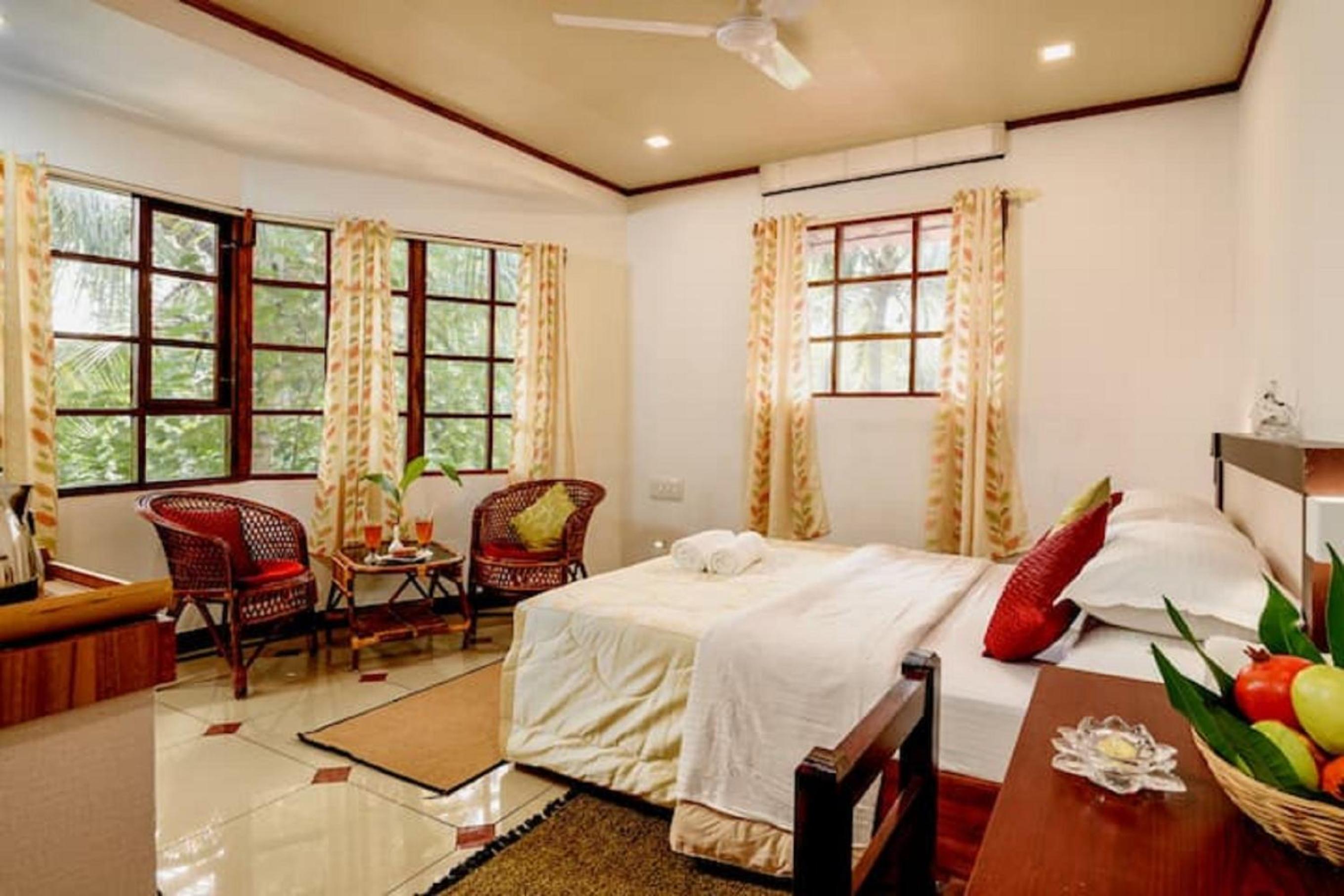 Riverdale Homestay Kumarakom by LexStays view 4