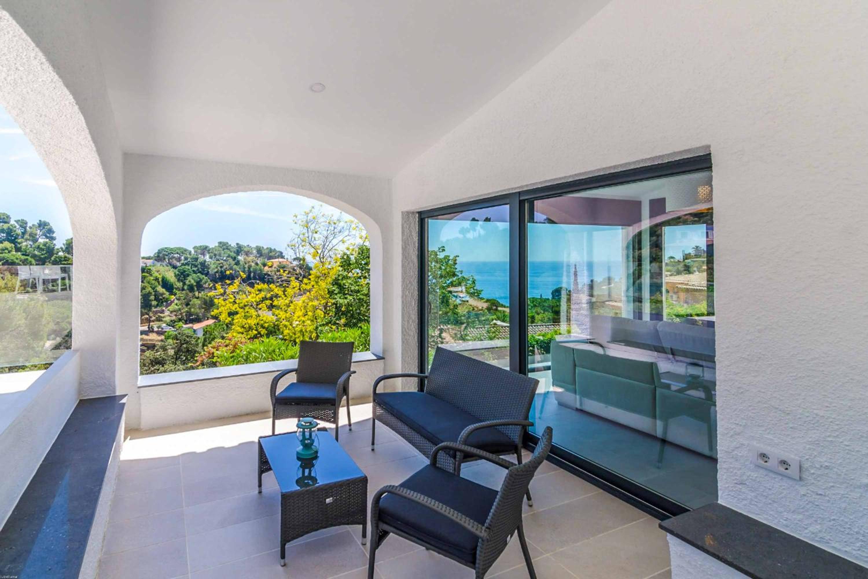 Villa Arlette I
