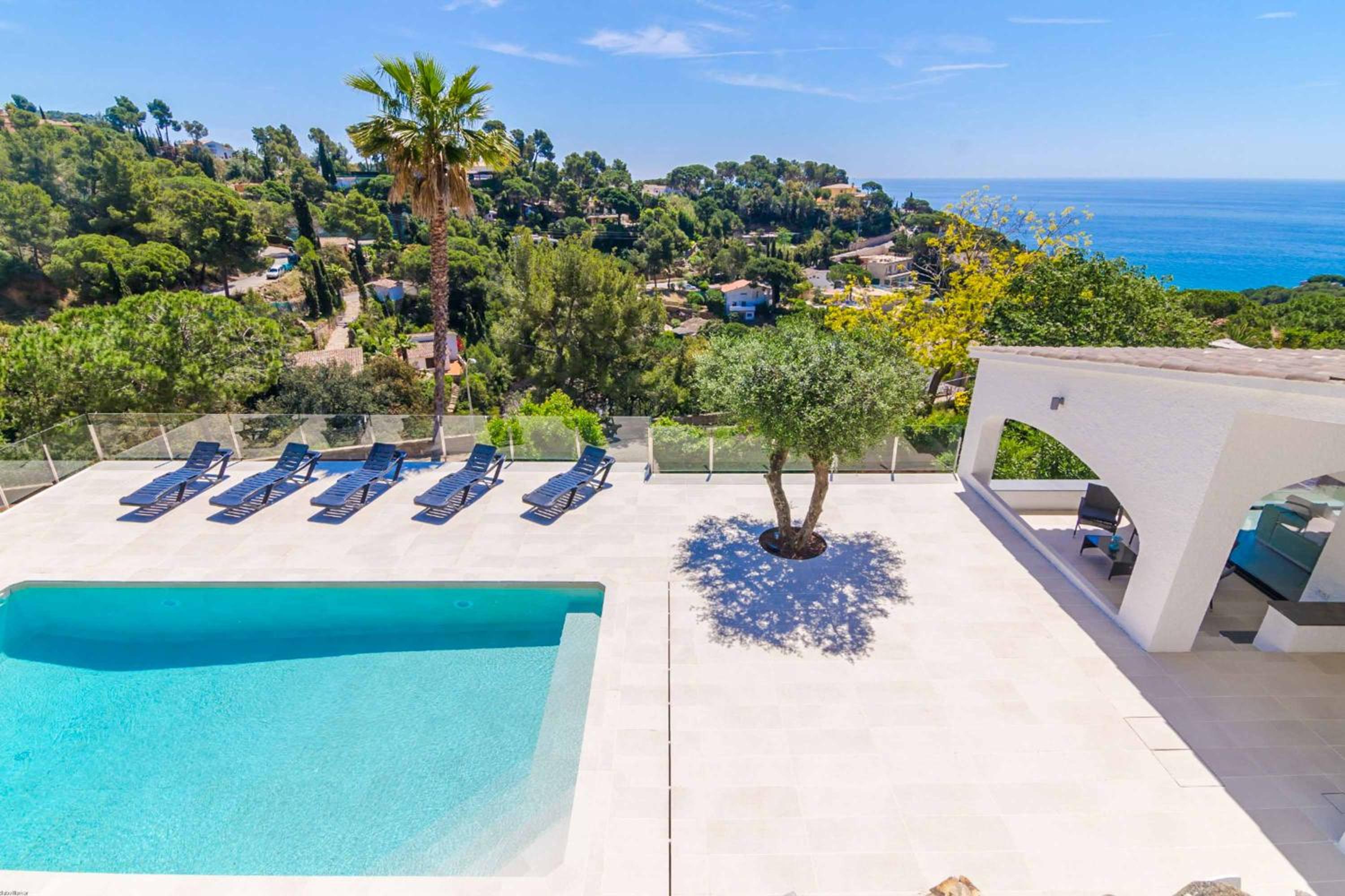 Villa Arlette I
