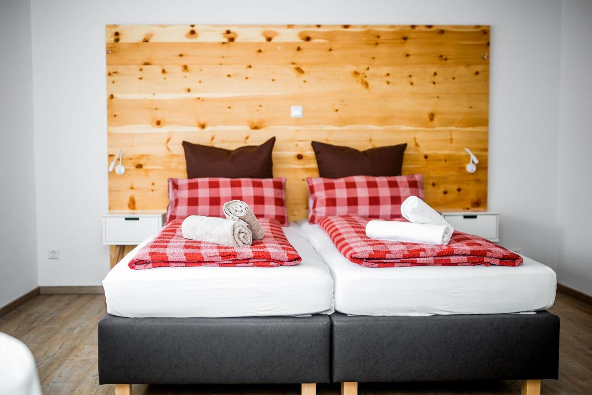 Fewo Zell 14 Pers | Sauna | Hunde erlaubt | BBQ | Massage