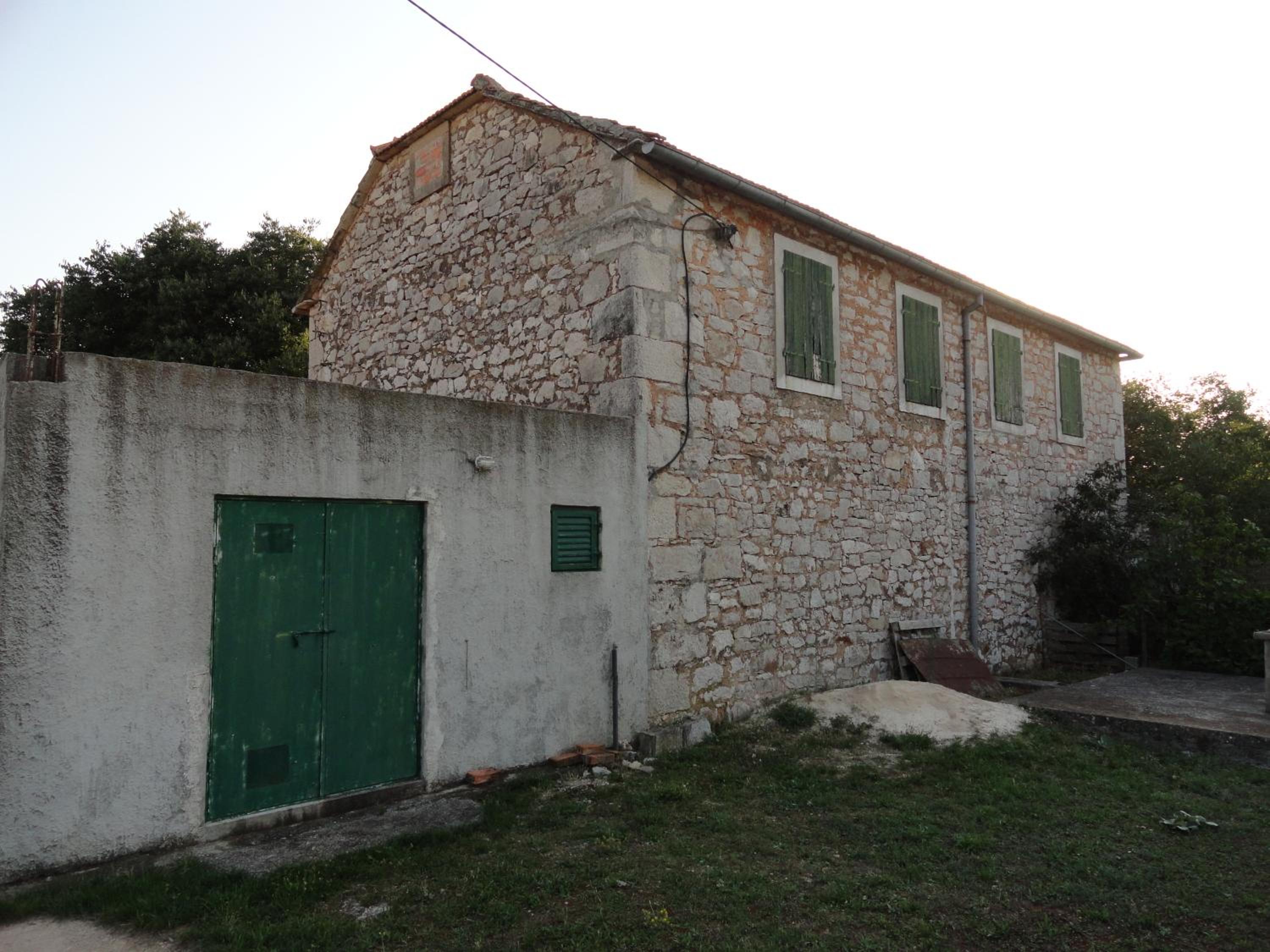 Photo 38