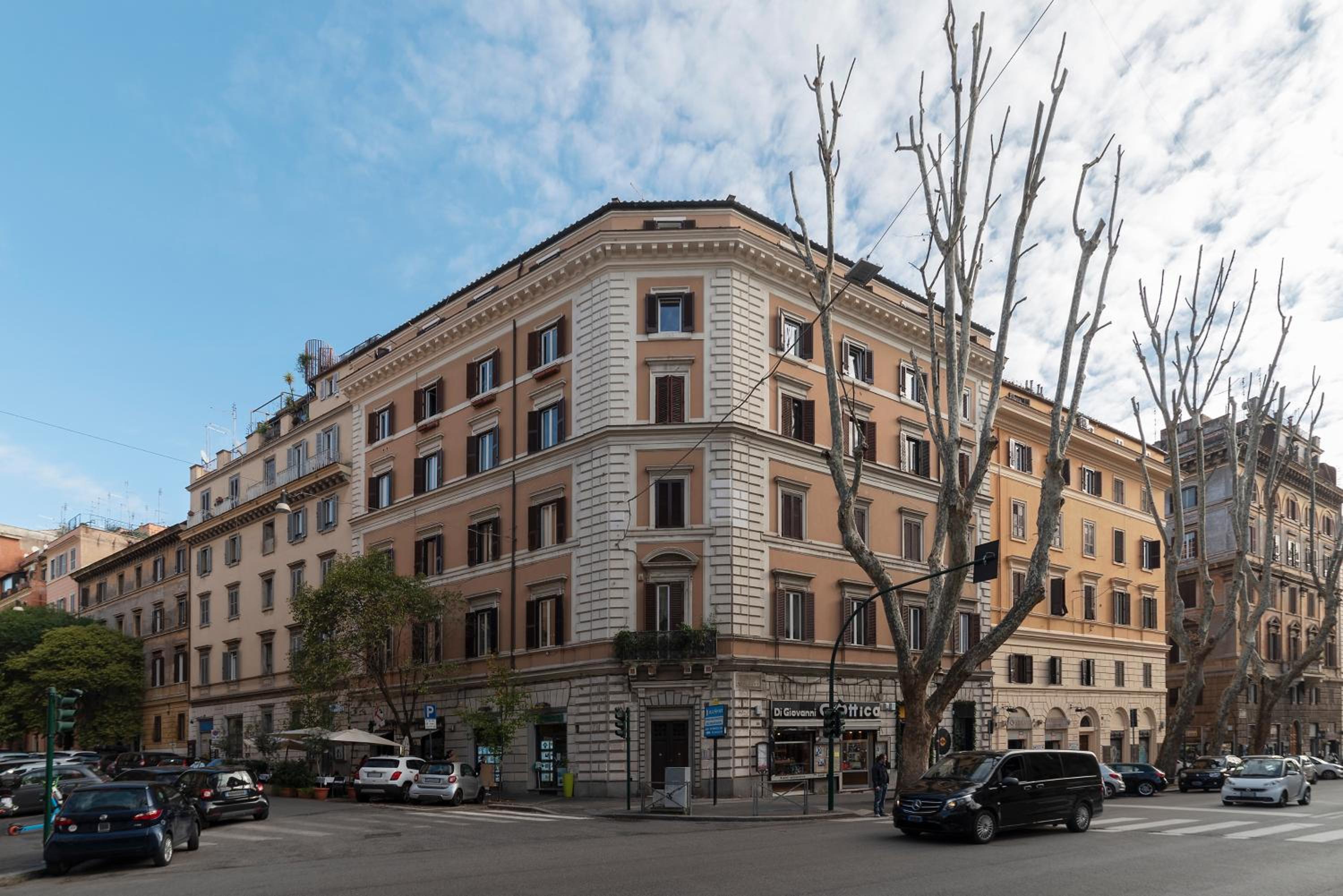 HospitalityRome Luminoso appartamento