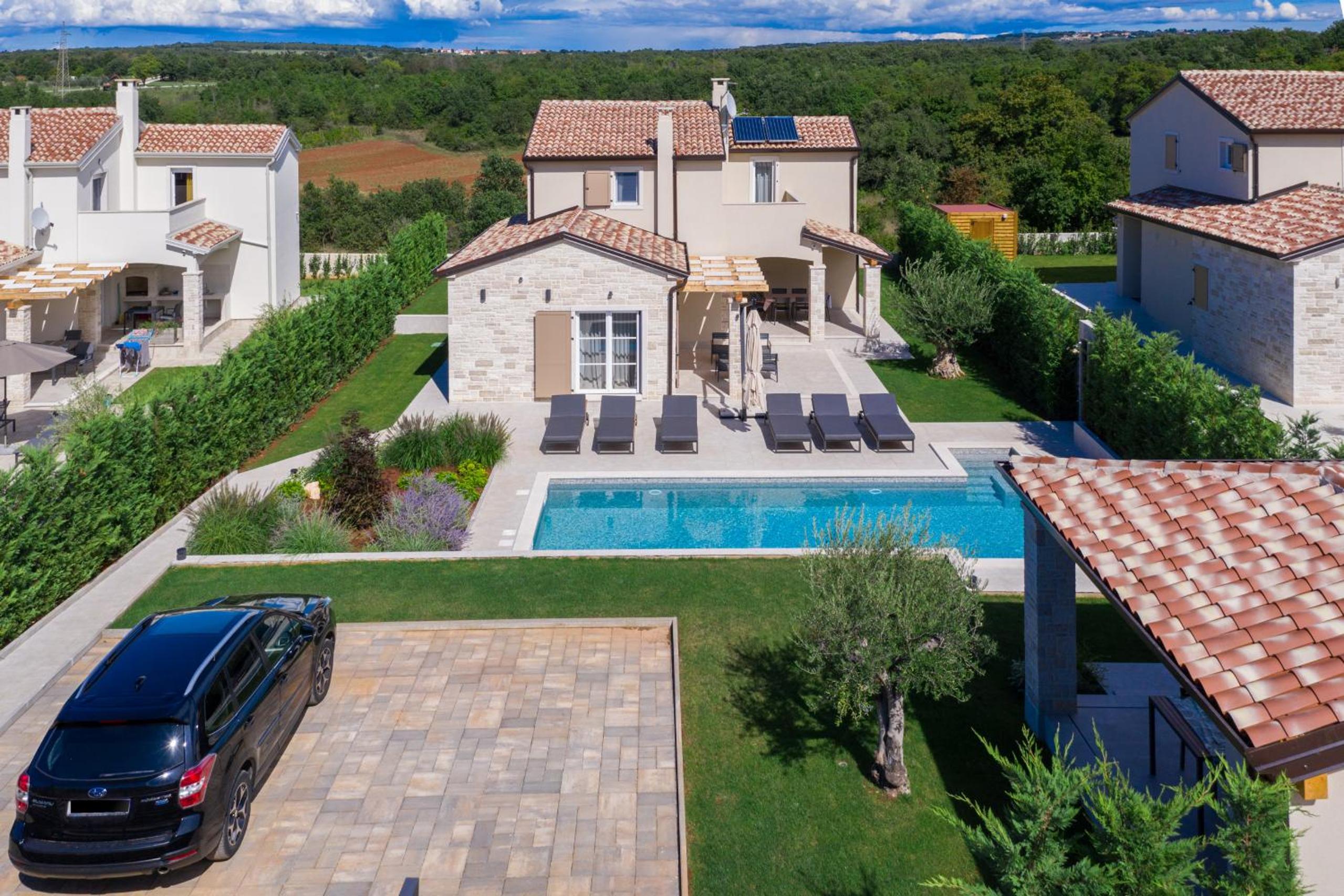 Villa No18 near Poreč for 6 people with heated pool