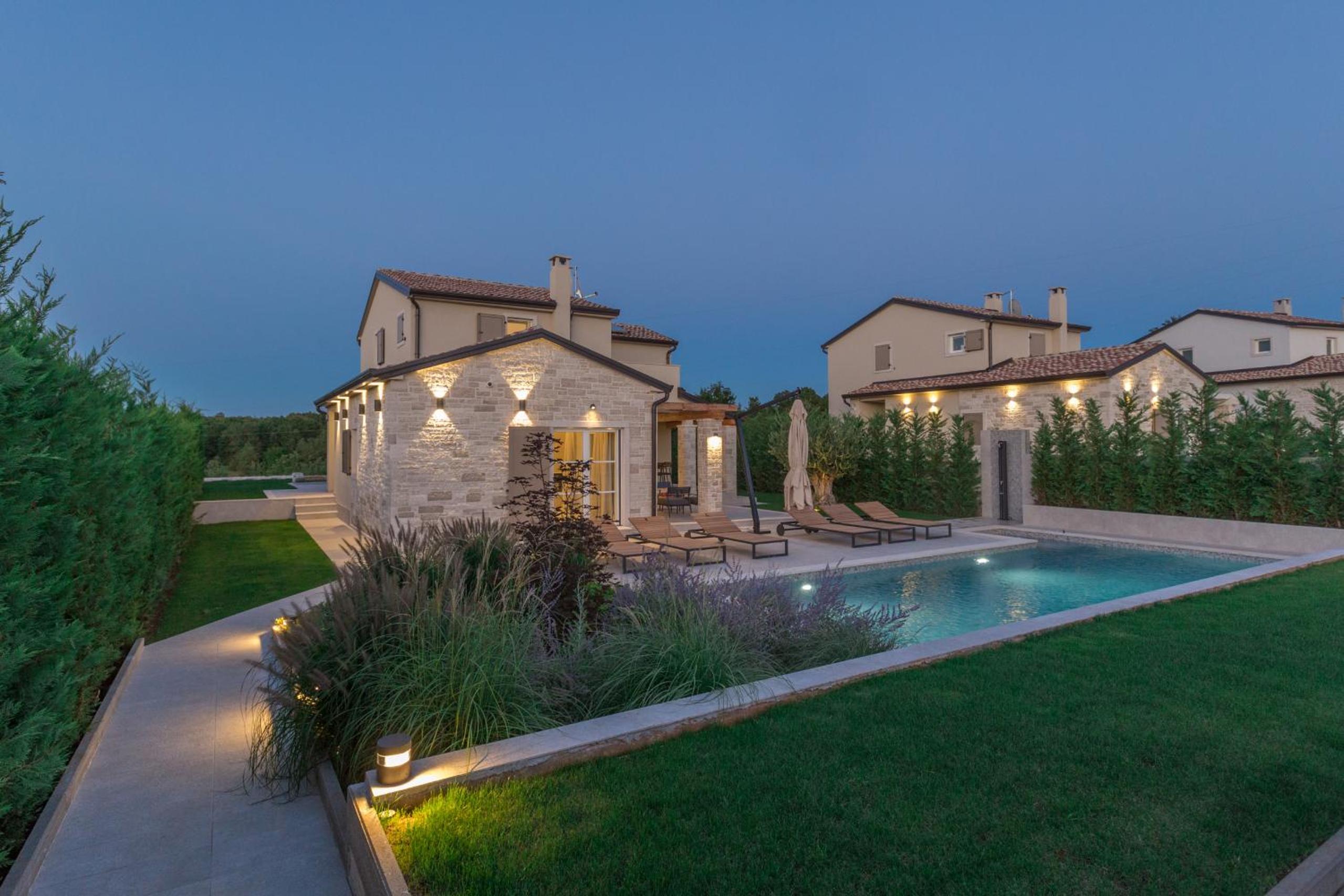 Villa No18 near Poreč for 6 people with heated pool