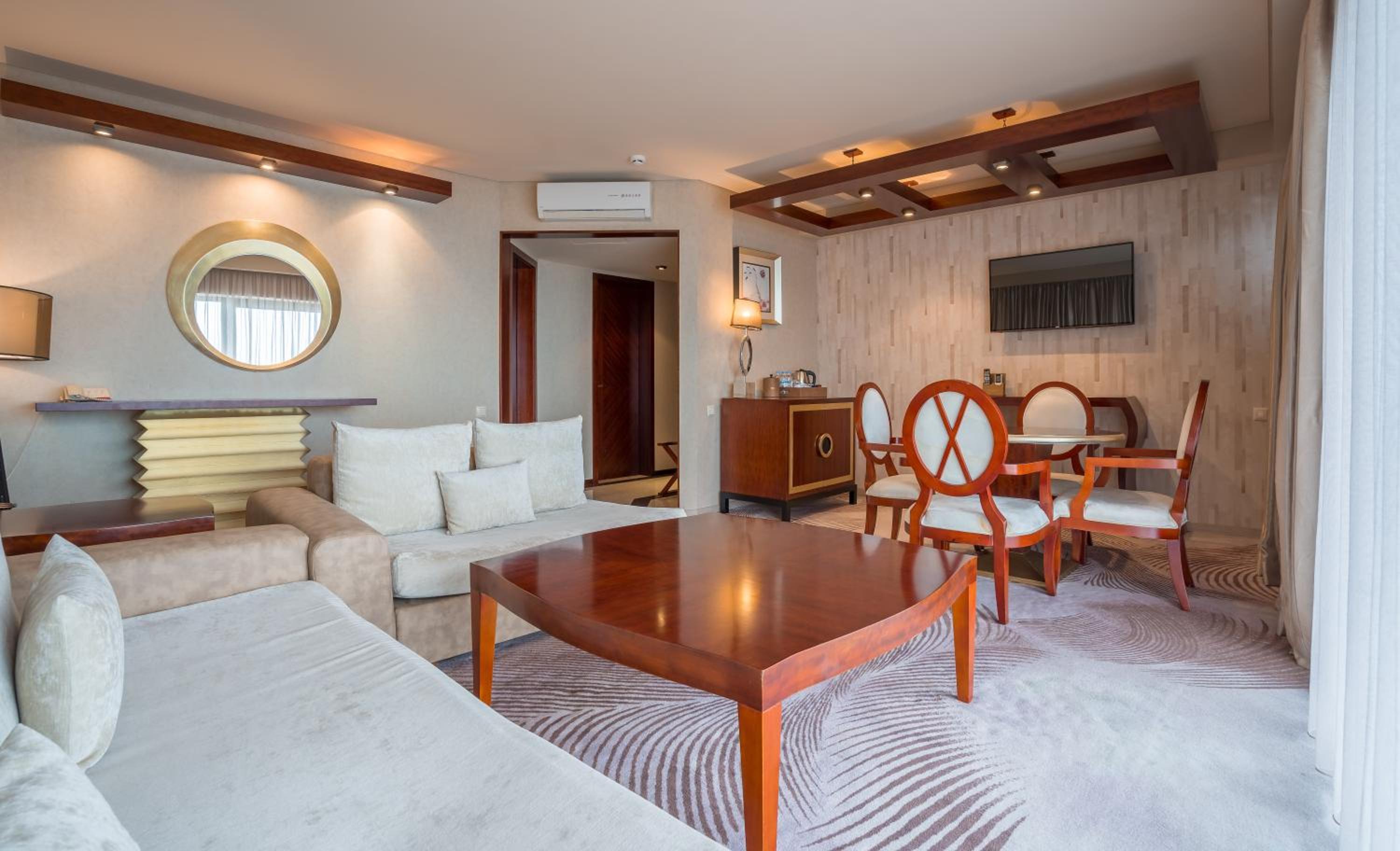 Dreamland Oasis Hotel Chakvi